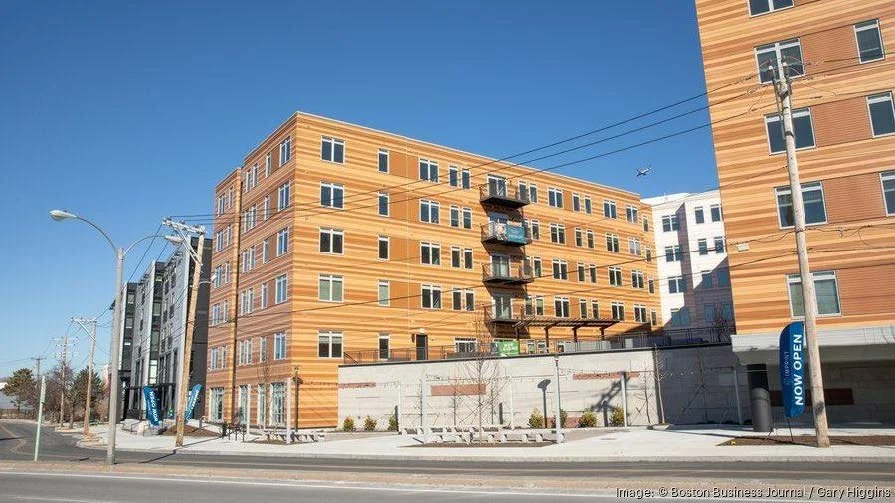 780 mORRISSEY bLVD.jpeg