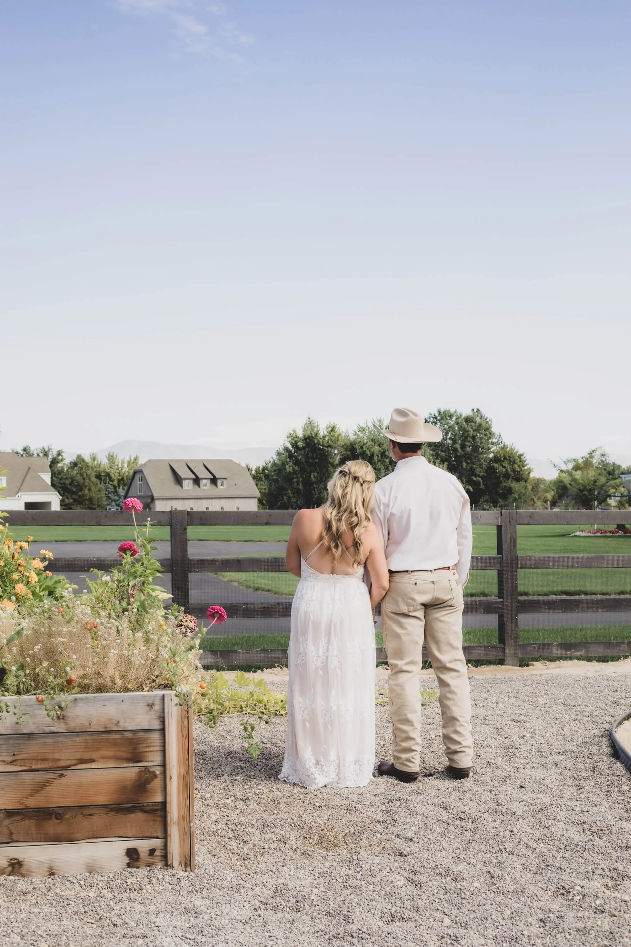 eagleid_backyard _wedding_-10.jpg