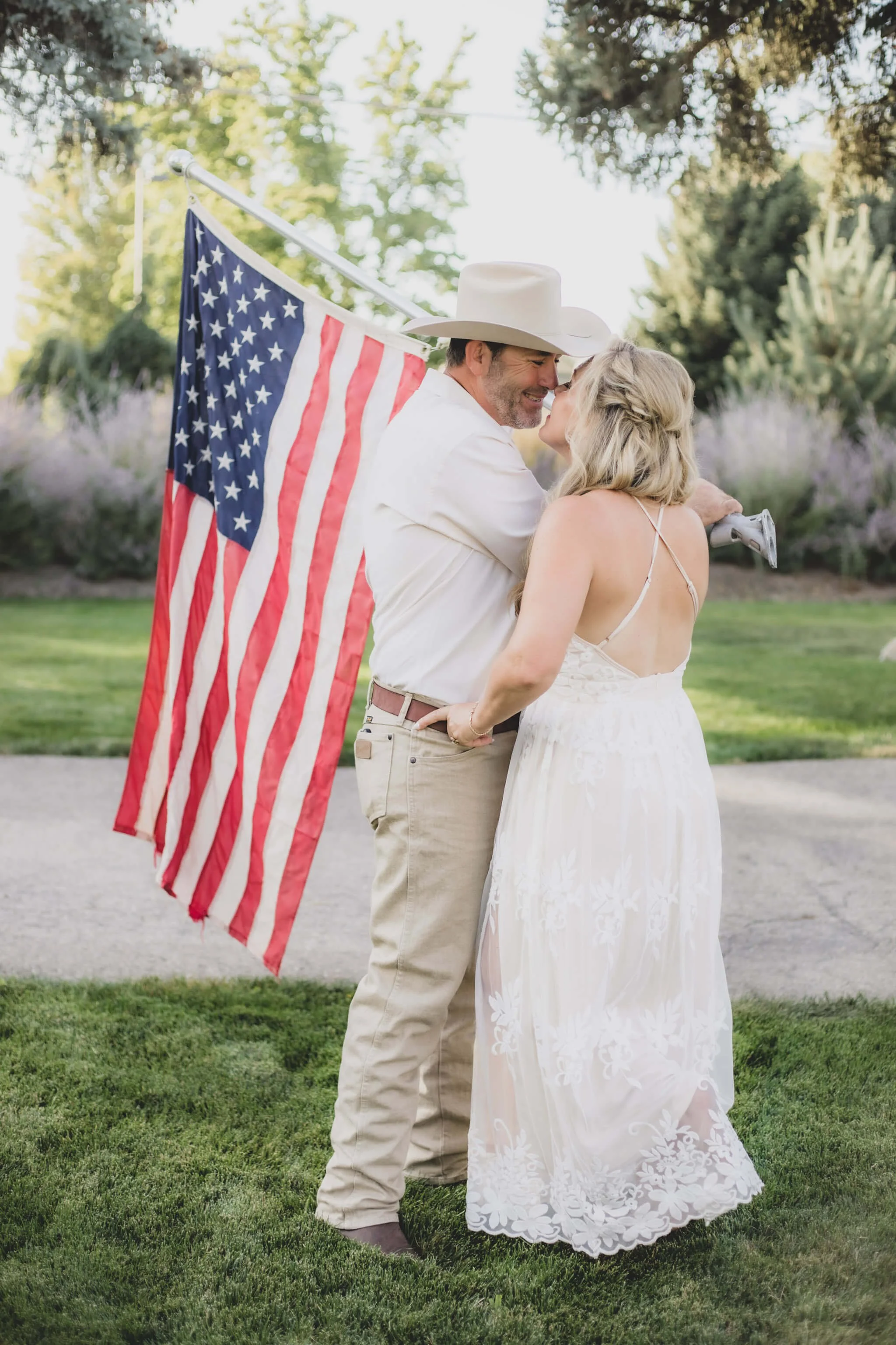 eagleid_backyard _wedding_-20.jpg