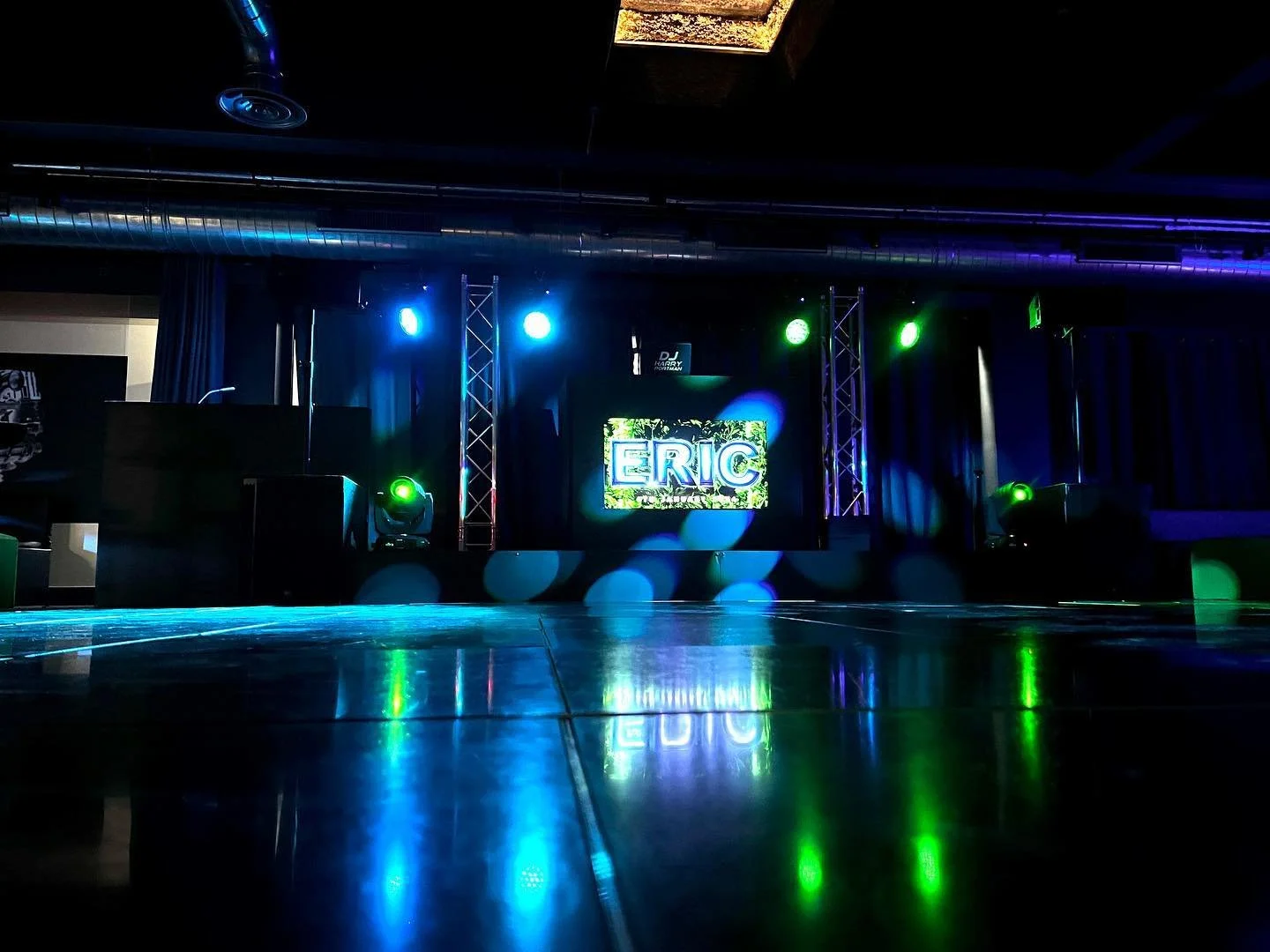 @portmanproduction What a fantastic event to kick off the new year! @theenginerooms_eventspace @jshaw_photography @dougtheld @andrewkayecatering @rsvplucy