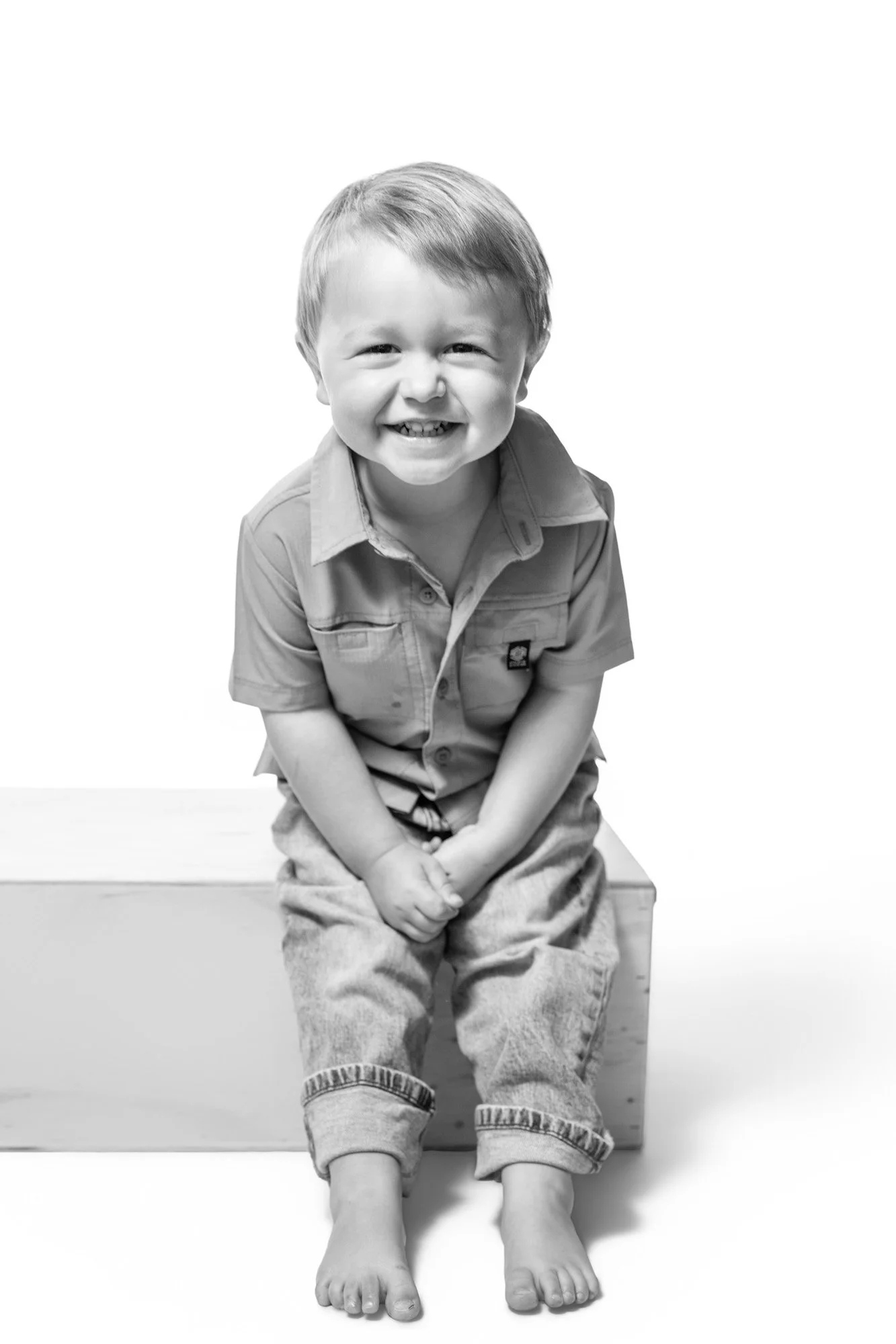 BlackandWhite_SimplyMe_byHeidiKnightPhotography_AustinChildrensPhotographer02.jpg