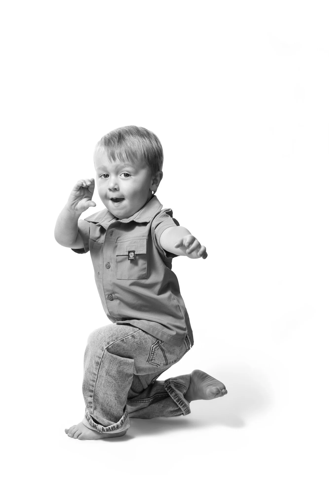 BlackandWhite_SimplyMe_byHeidiKnightPhotography_AustinChildrensPhotographer11.jpg