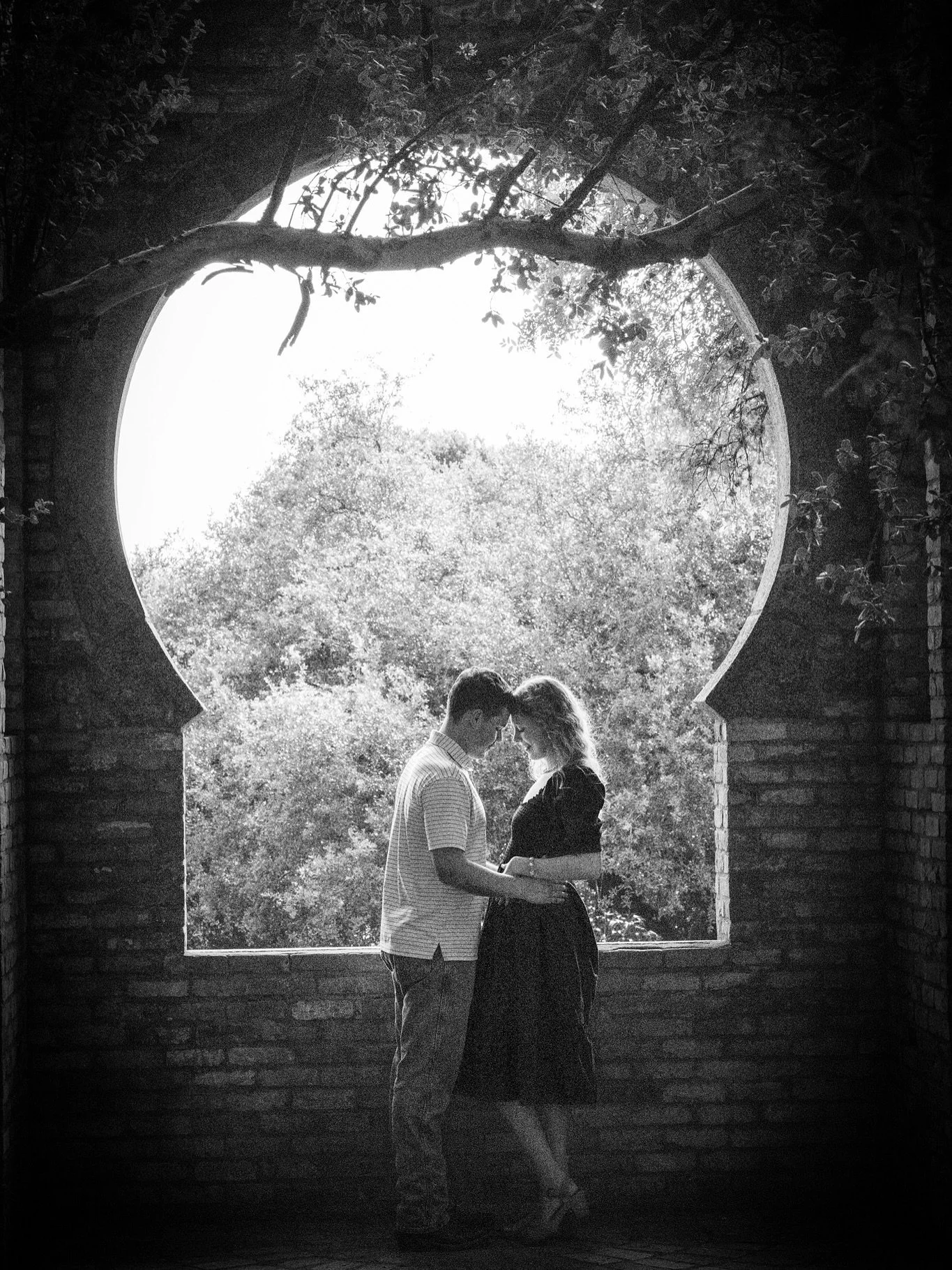 A new chapter begins&hellip;
We spent the morning at Zilker Botanical Gardens capturing the sweetest early maternity moments for our daughter and son-in-law &mdash; and I&rsquo;m still swooning over the dreamy, romantic glow of it all. 🌿✨

My husban
