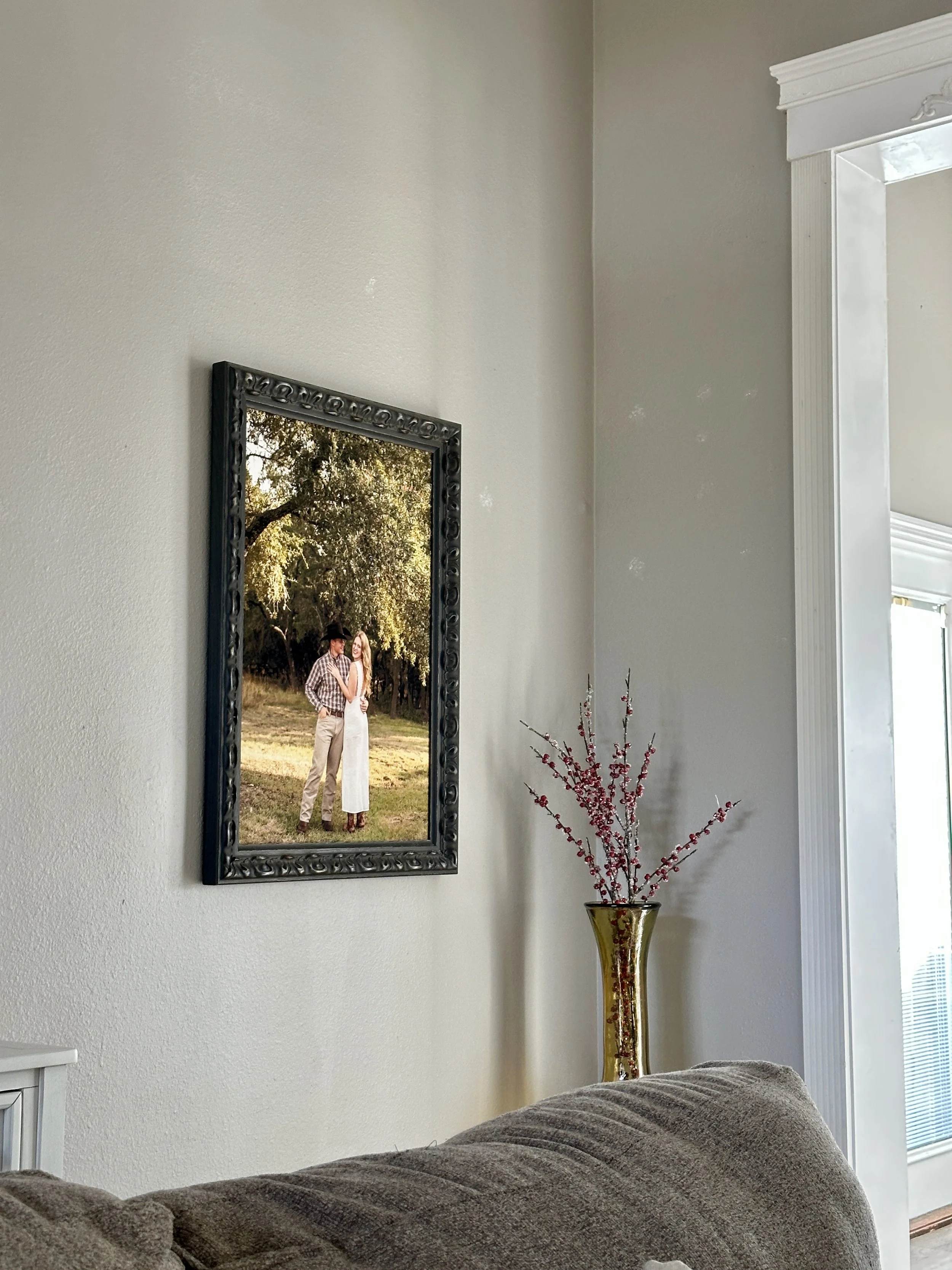 Original couple's portrait artwork created through Heidi Knight's commissioned art process.