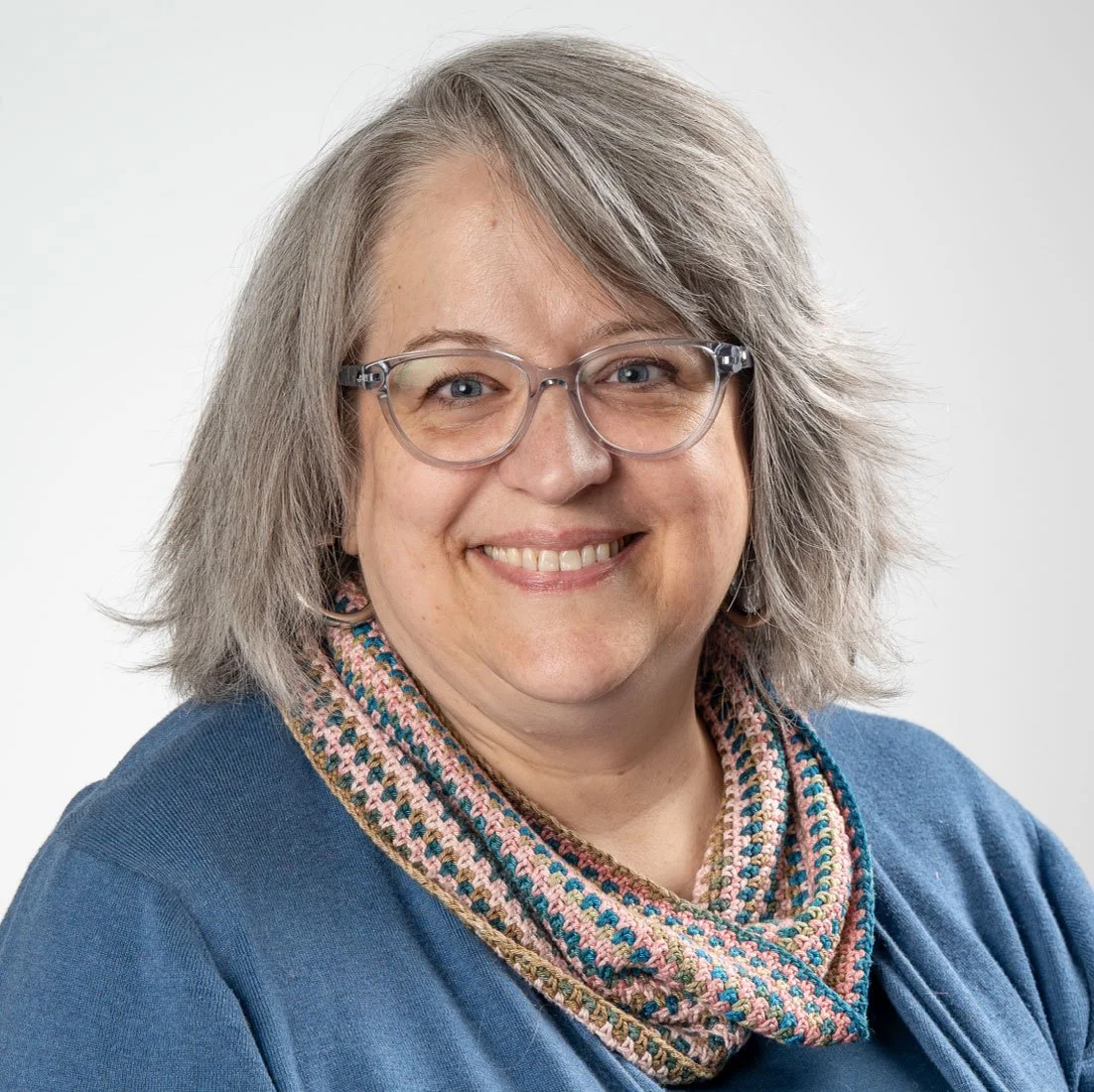 Headshot of Hillary Robertson