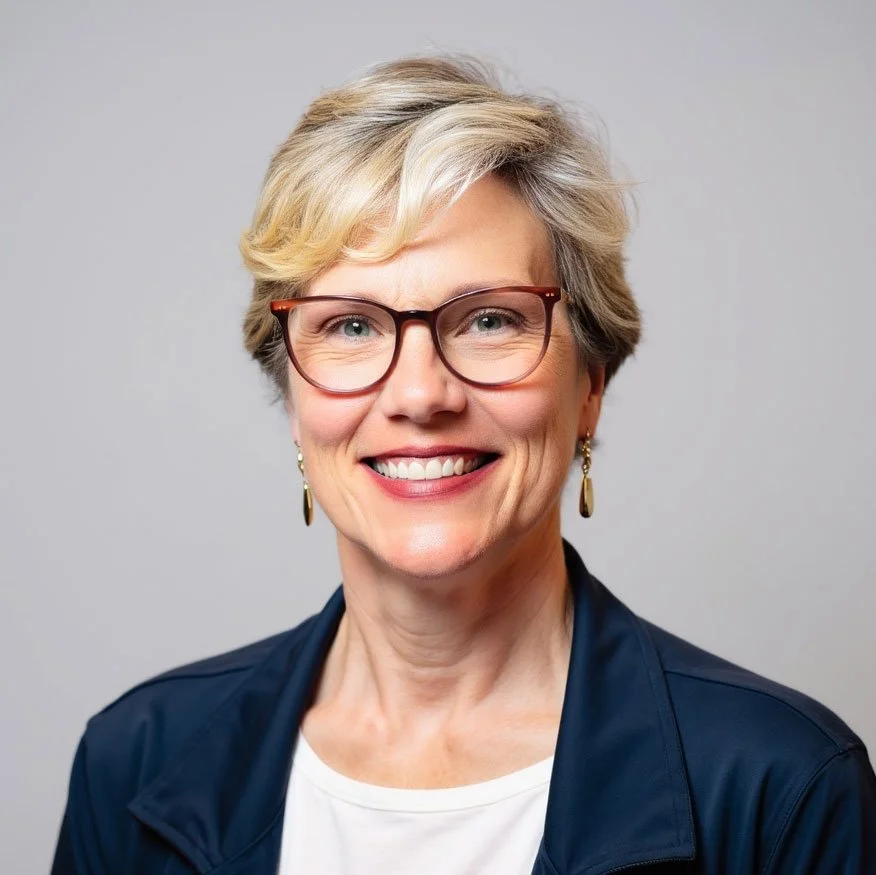 Headshot of Sarah Hawkins