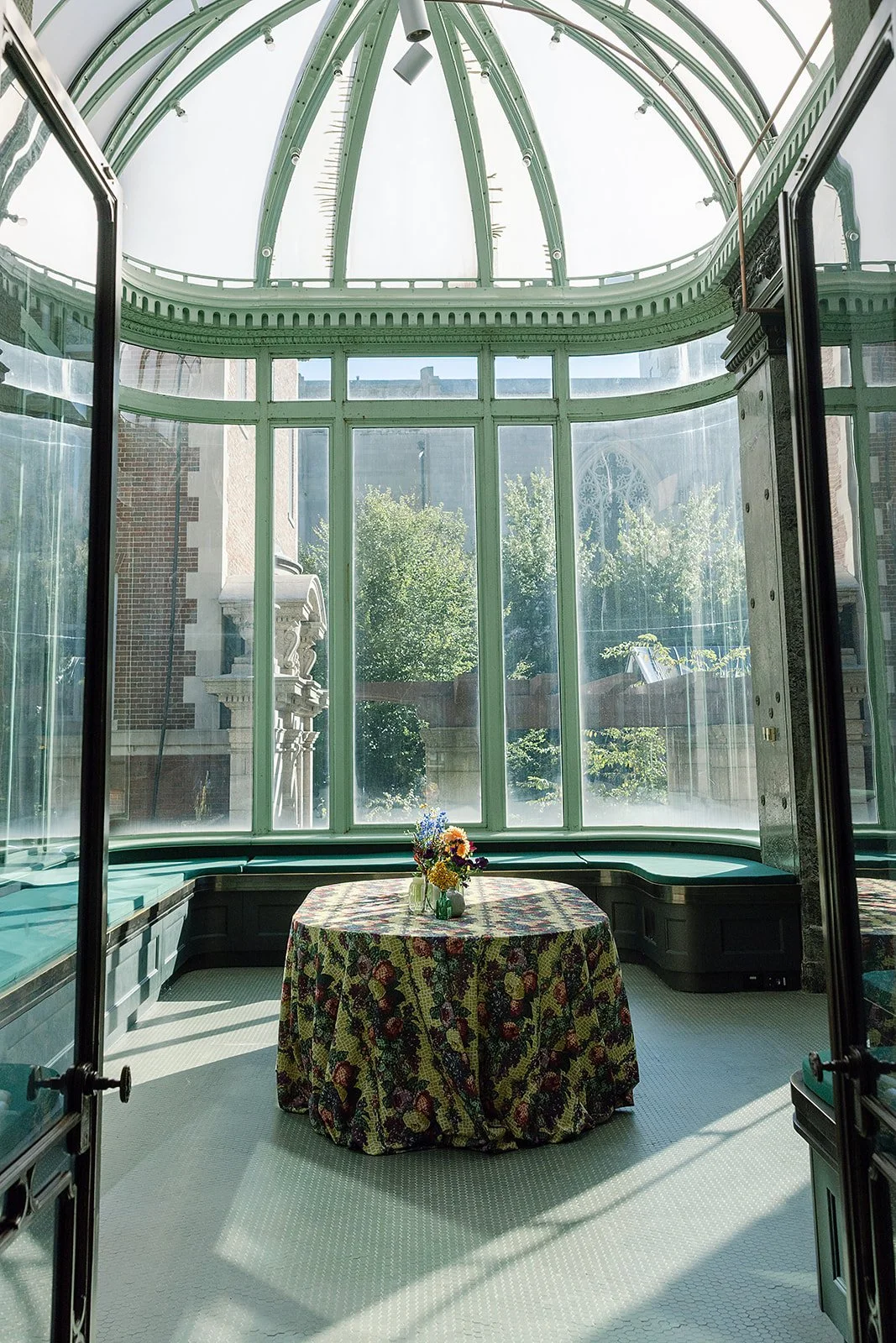 New York City wedding photographer at Cooper Hewitt Museum