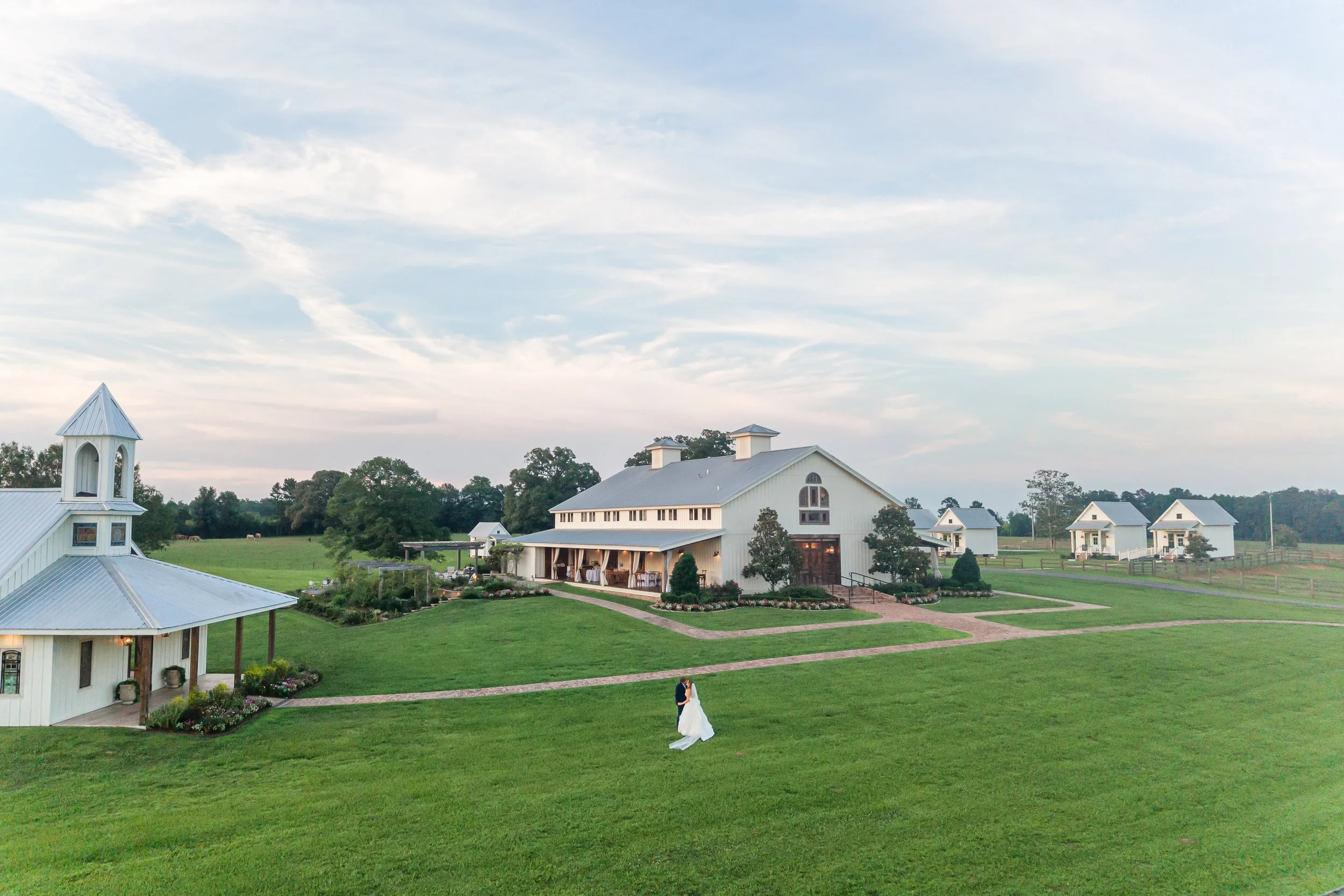 White_Magnolia_Wedding79.jpg