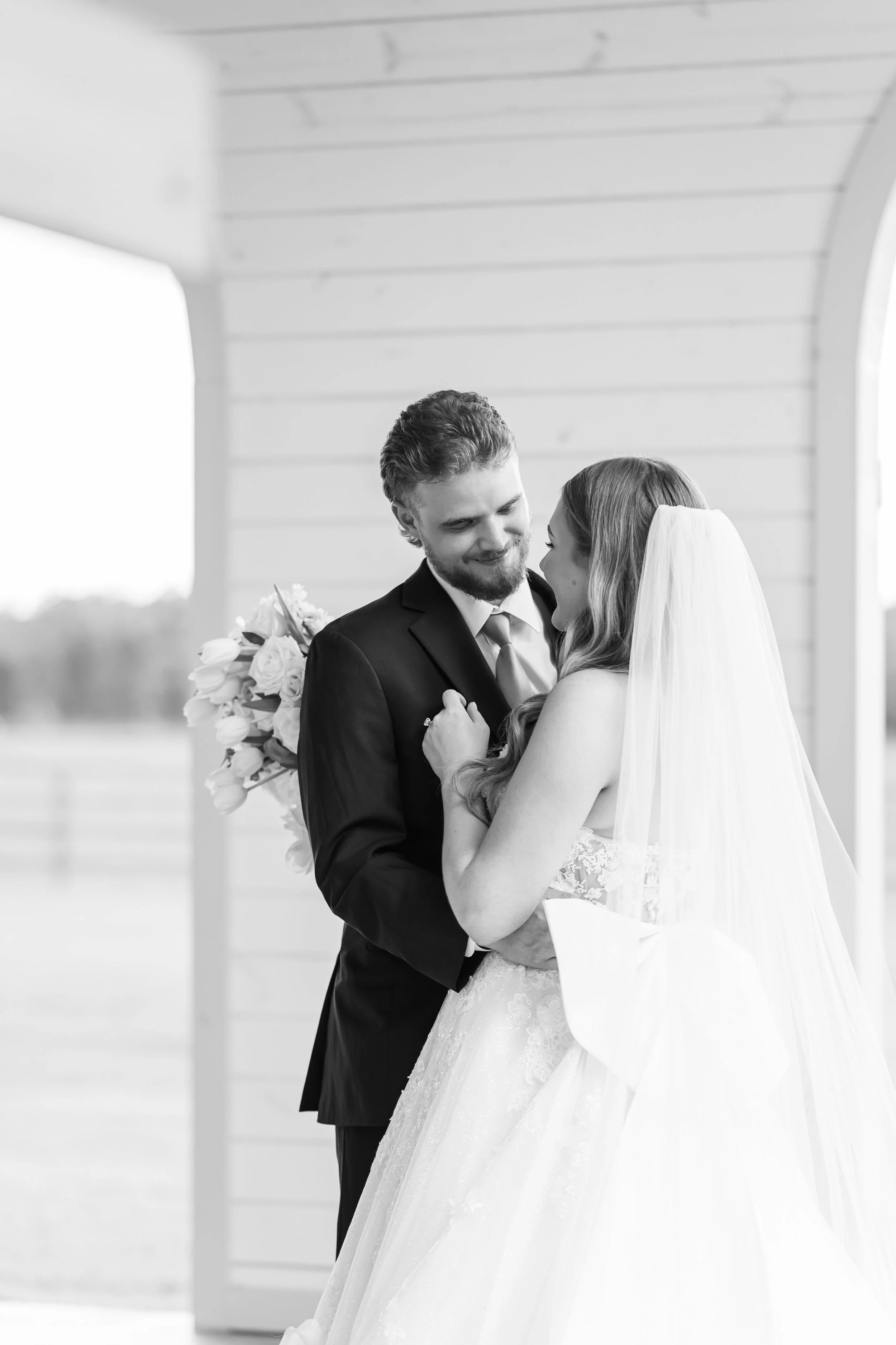 White_Magnolia_Wedding25.jpg