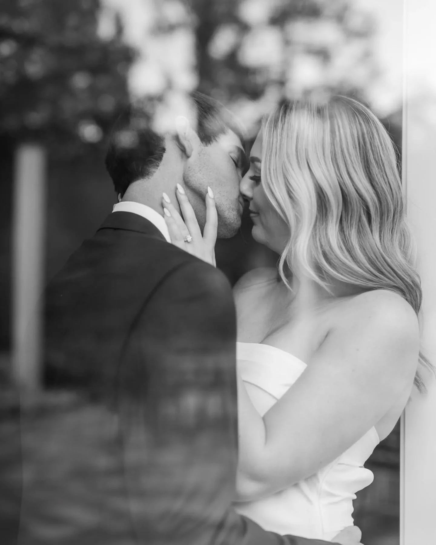 It's wedding day!!!!!! ❤️❤️❤️❤️ 

Cannot WAIT to celebrate Caitlin and Cayde today!!! It's going to be the best 🫶