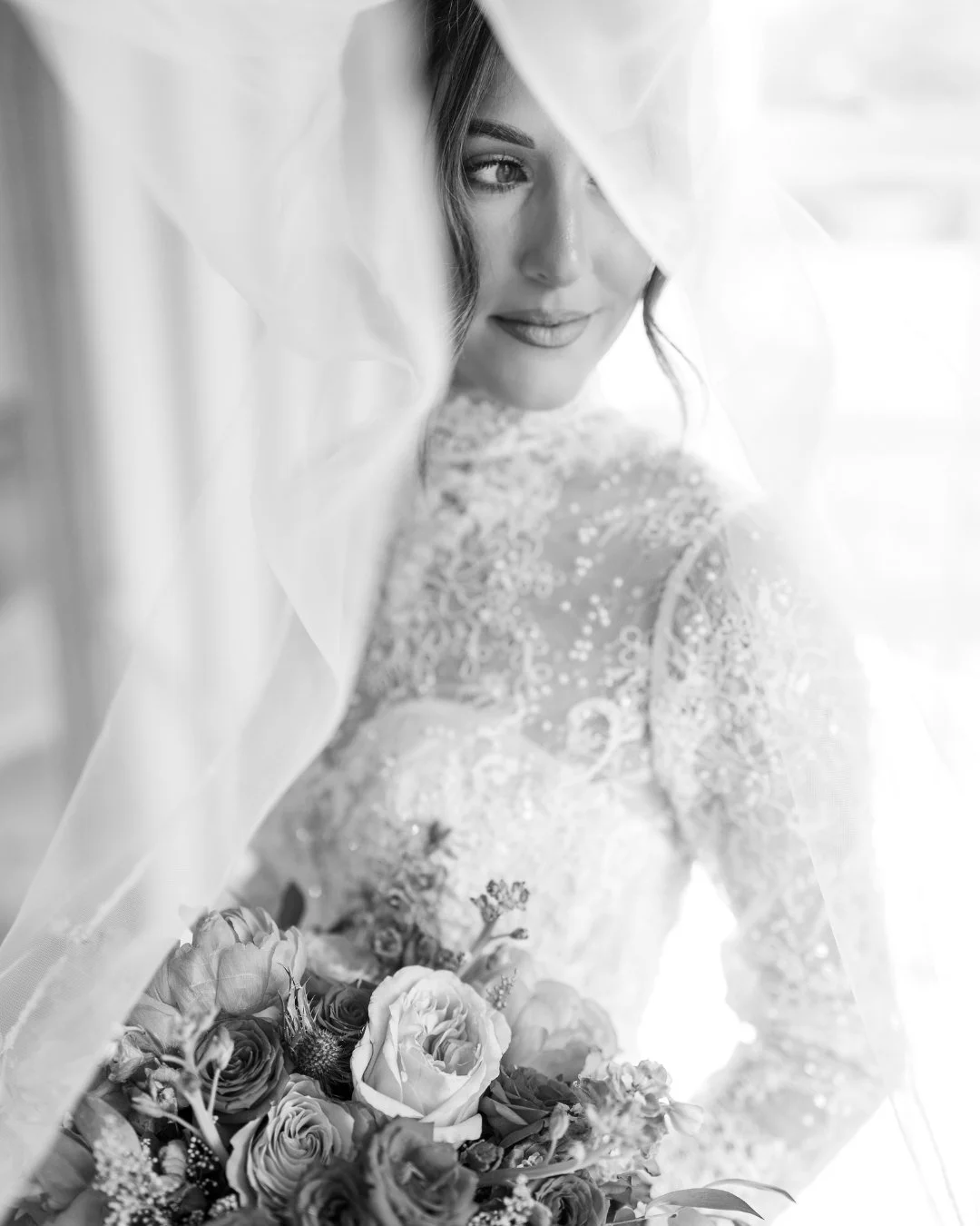 Mrs. Braud 💗💗💗👰

The sweetest soul. A gorgeous bride. A true icon 😍😍😍😍 

YESTERDAY. WAS. PERFECT!!!!!! And I cannot wait to share!!! I've been holding onto these bridals for far too long 🥹
.
.
.
Hair: @brynnbabin.eleven11
Make-Up: @stephanie