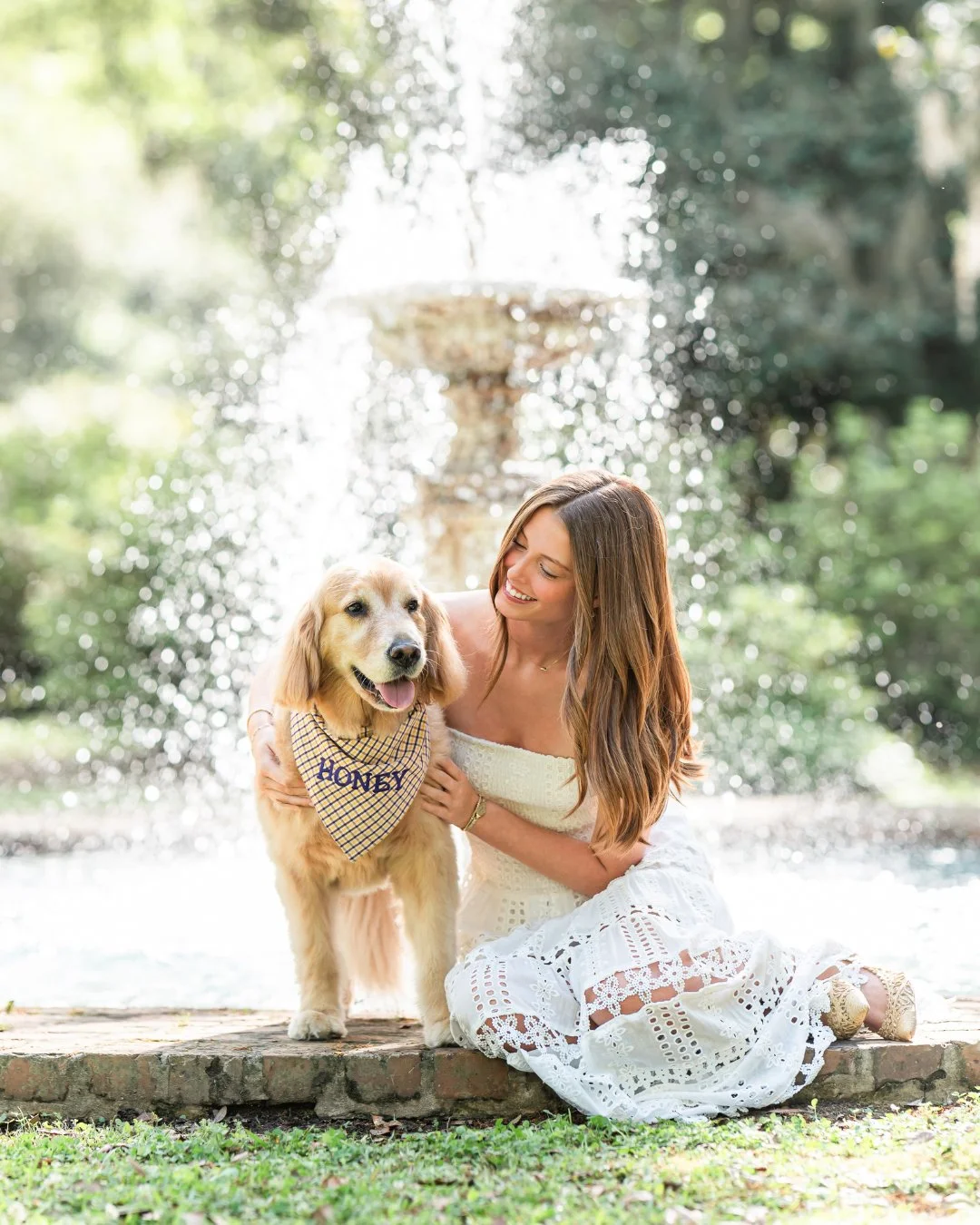 "Can I take my dog to my session with me?!"

Immediately YAASSSS <3 
.
.
. 
#senior #seniorportraits #seniorsession #batonrougephotographer #seniorphotographer