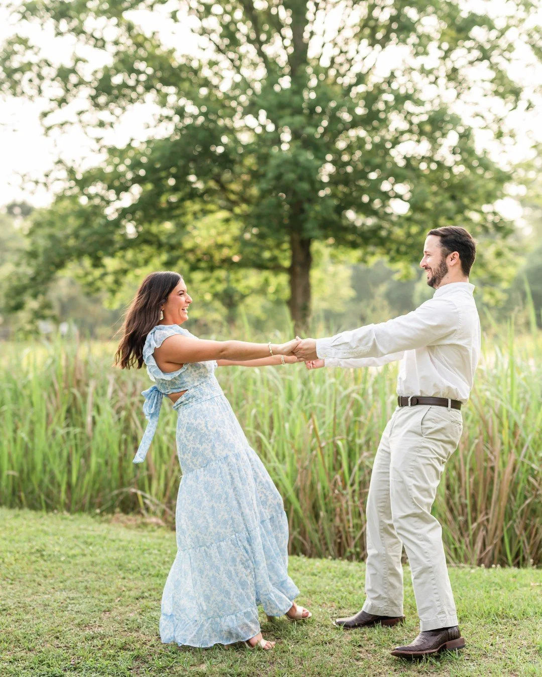 I mean it when I say my cheeks hurt from smiling so much at Cailin and Alec's engagements <3
.
.
. 
#engagements #engagementsession #engagementportraits #batonrougephotographer #weddingphotographer