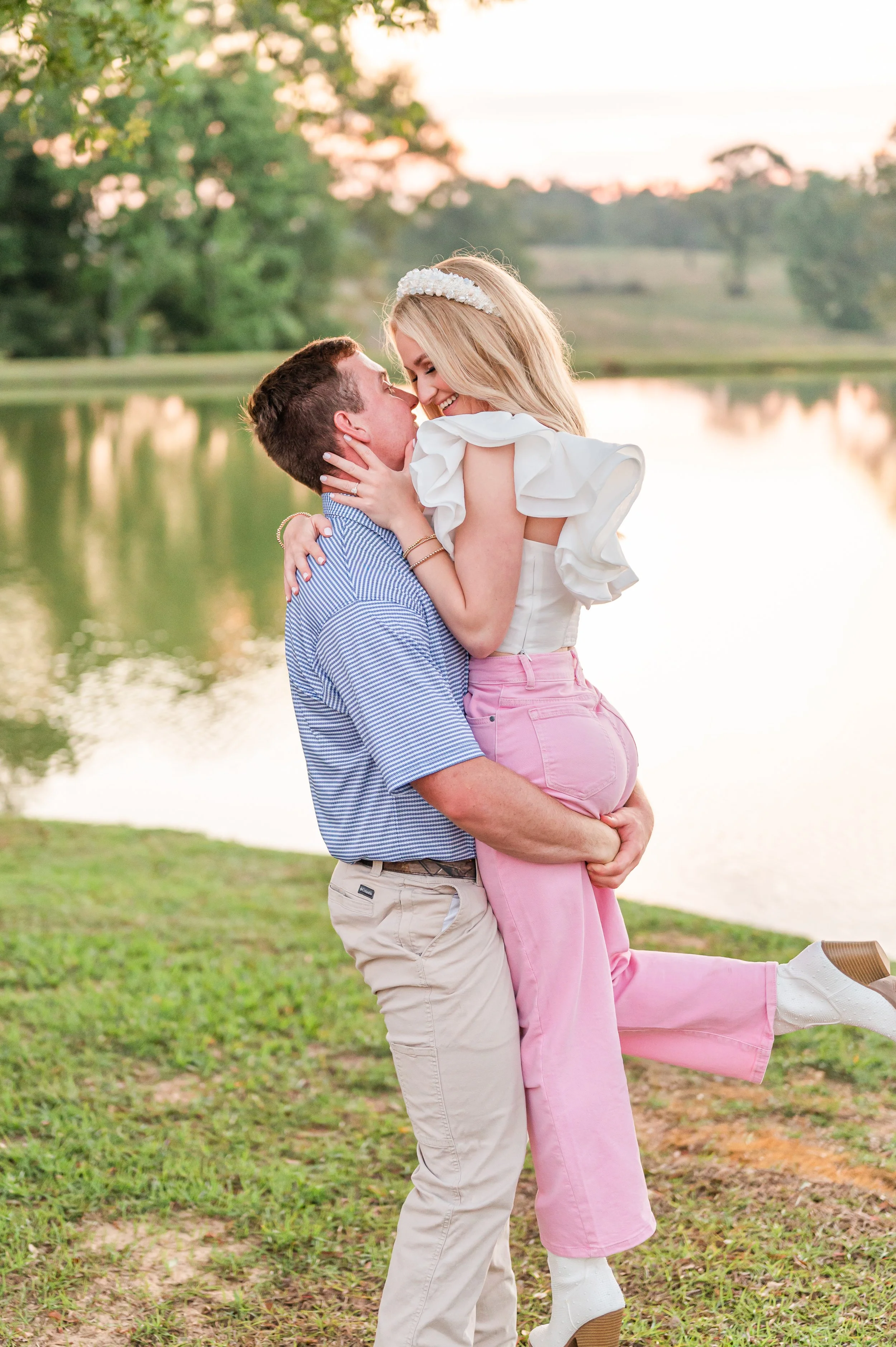White_Magnolia_Engagement94.jpg