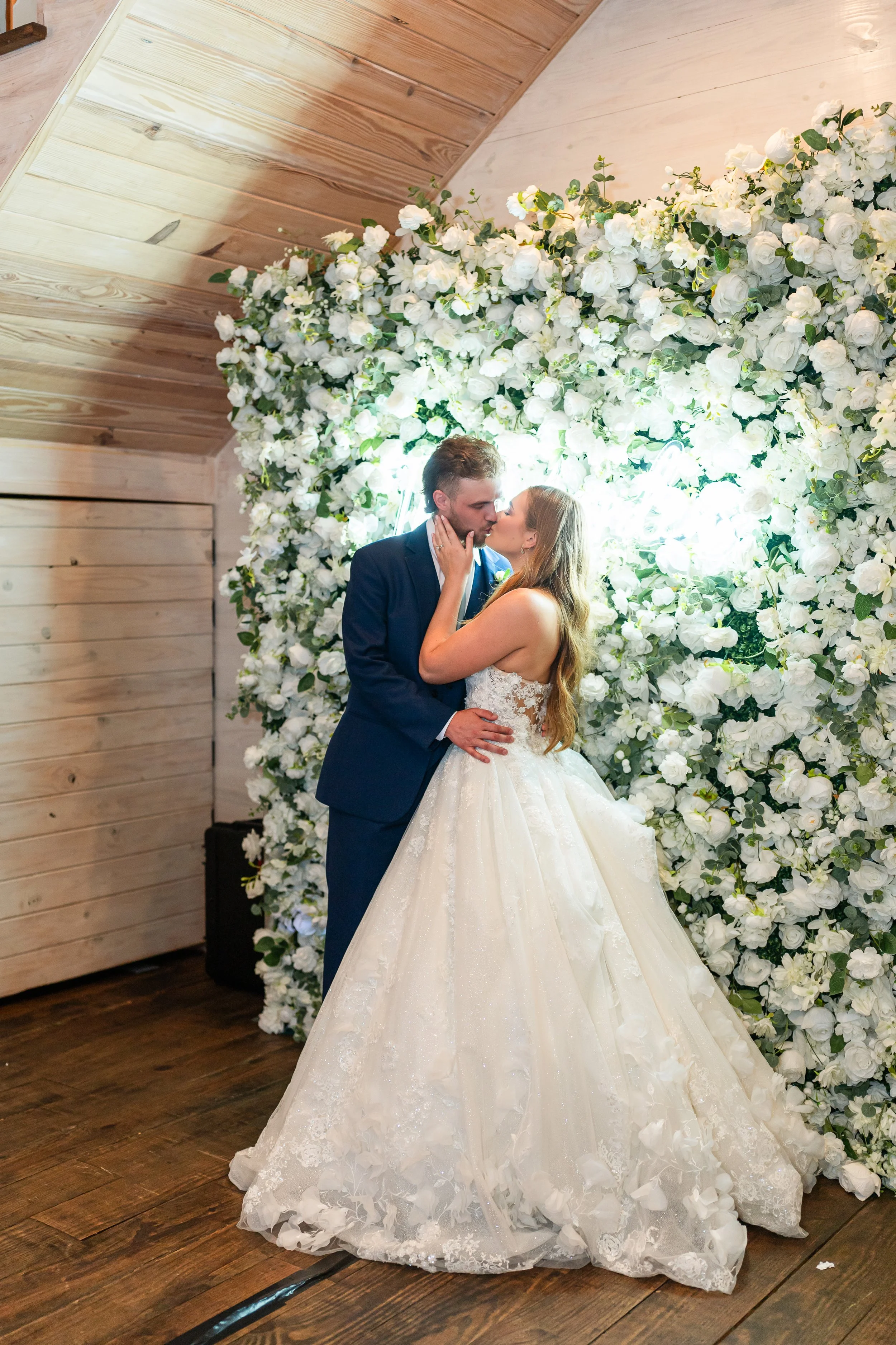 White_Magnolia_Wedding82.jpg