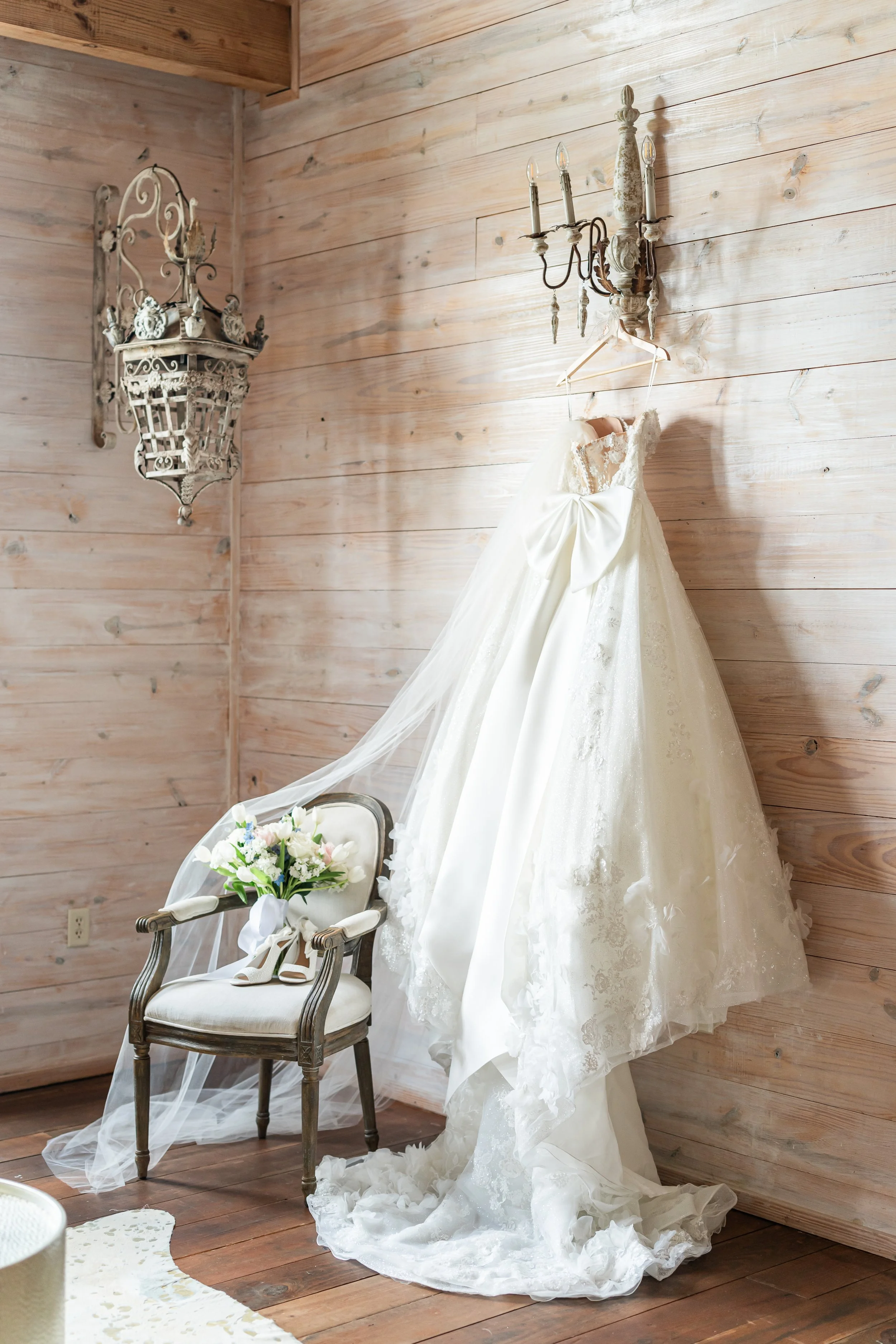 White_Magnolia_Wedding5.jpg