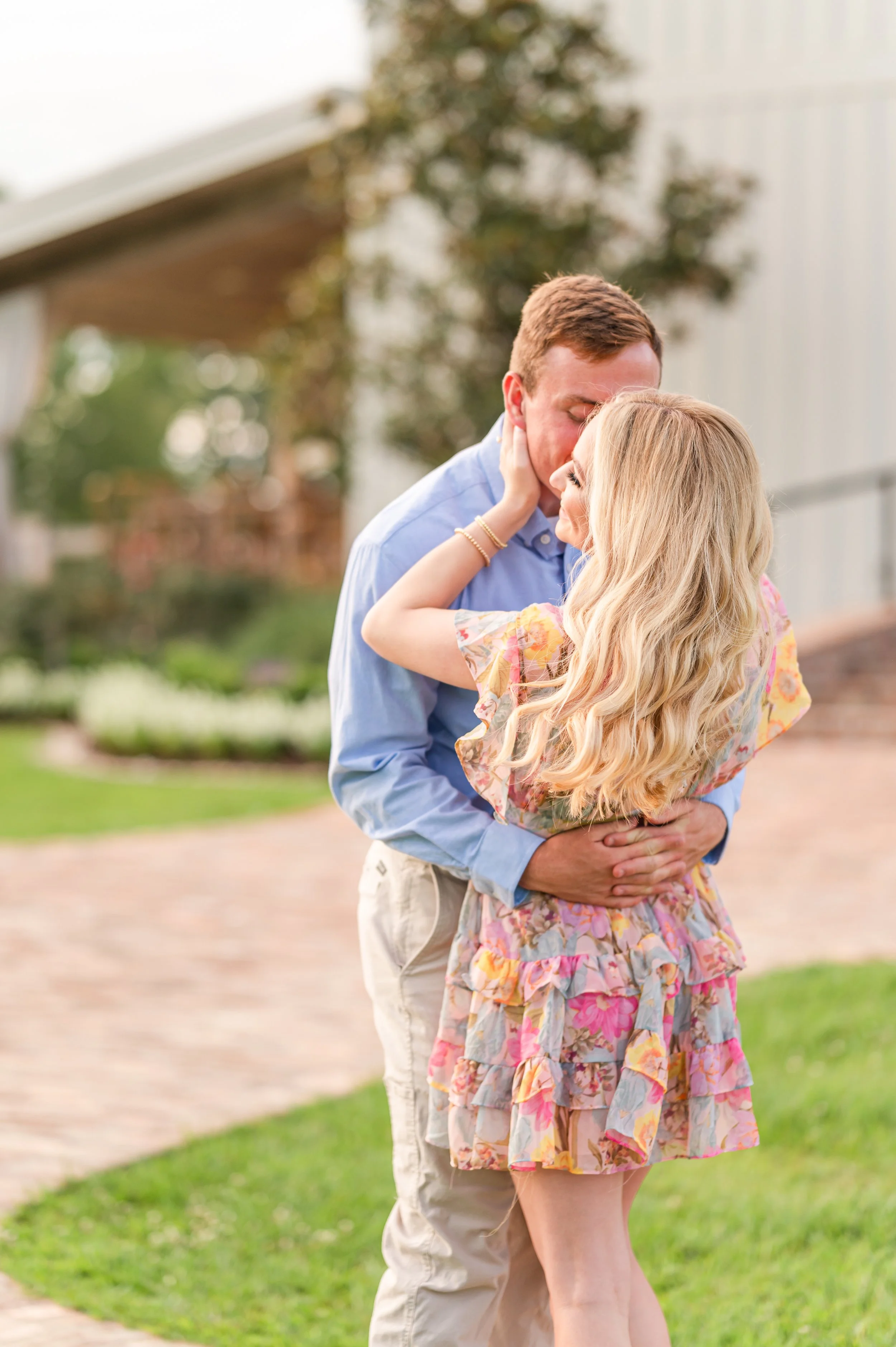 White_Magnolia_Engagement39.jpg