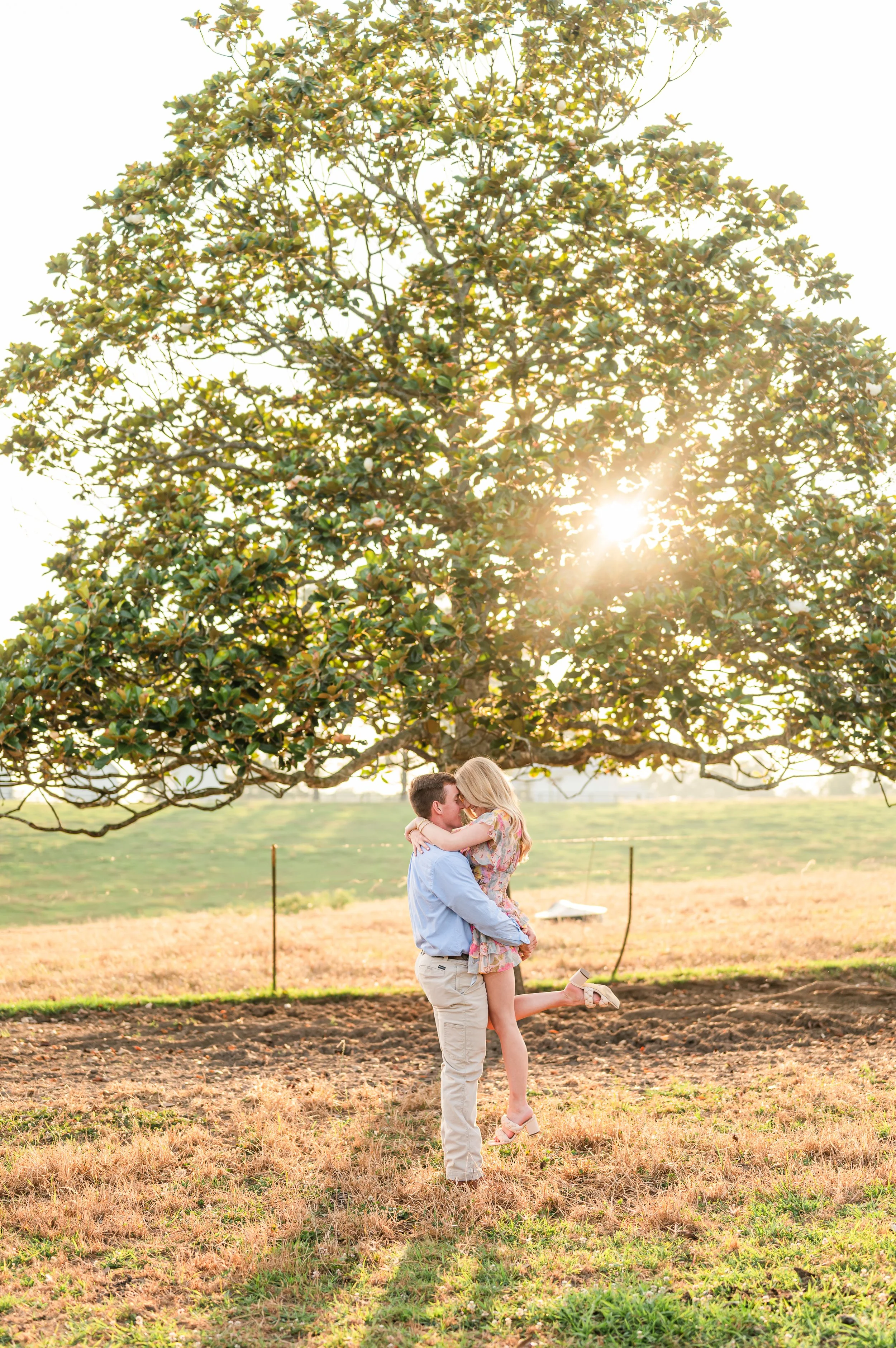 White_Magnolia_Engagement59.jpg