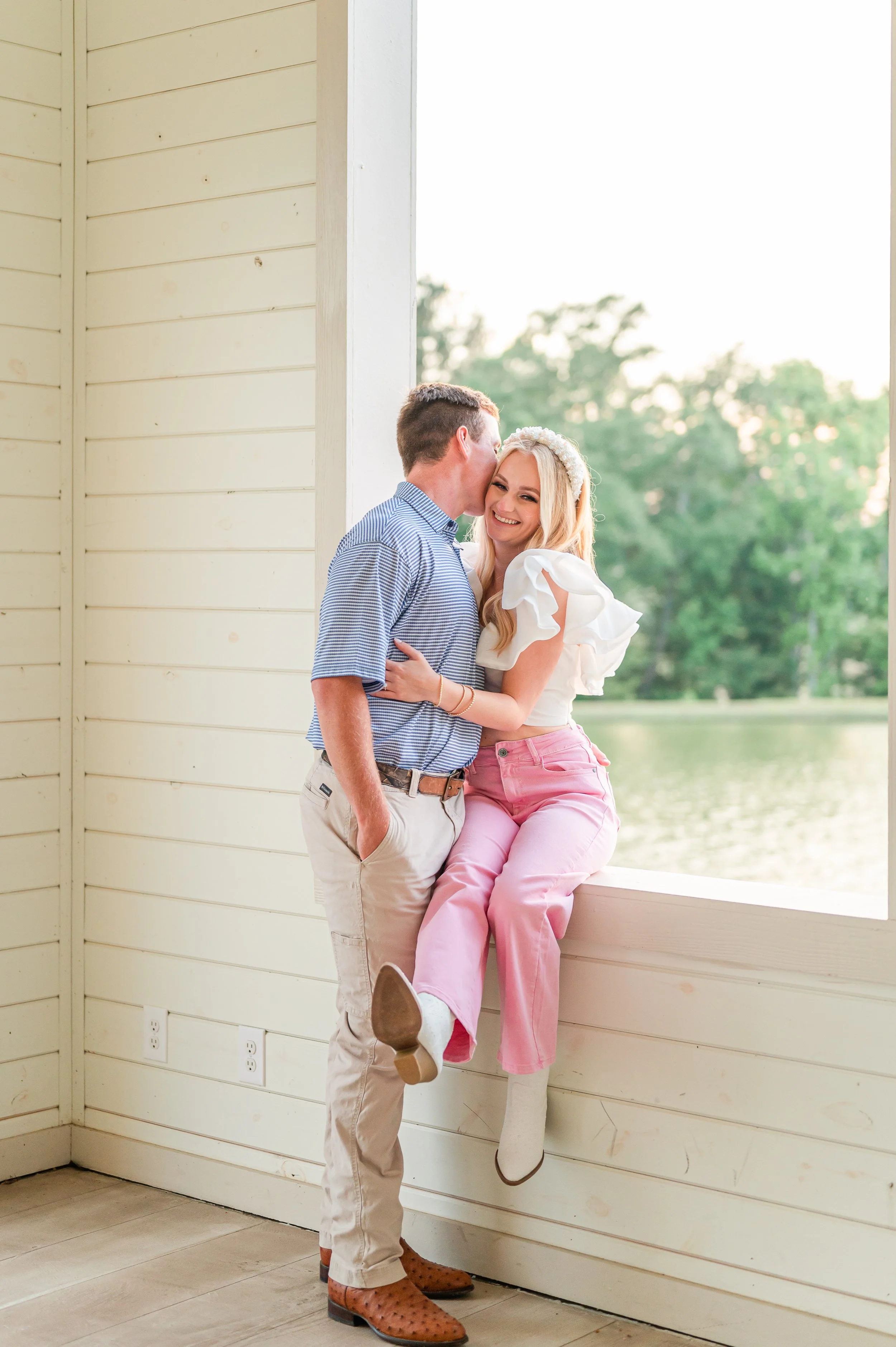 White_Magnolia_Engagement80.jpg