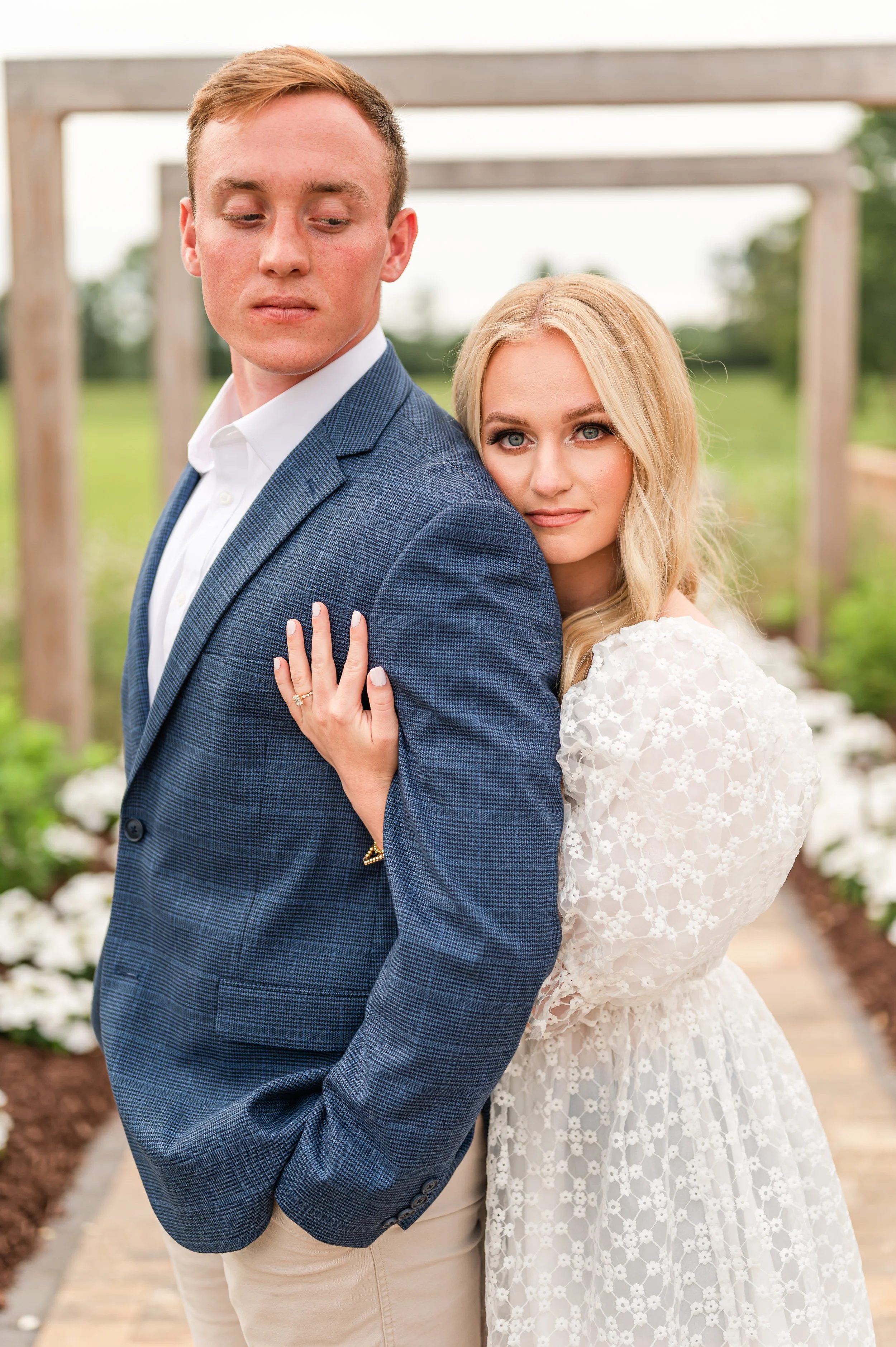 White_Magnolia_Engagement12.jpg
