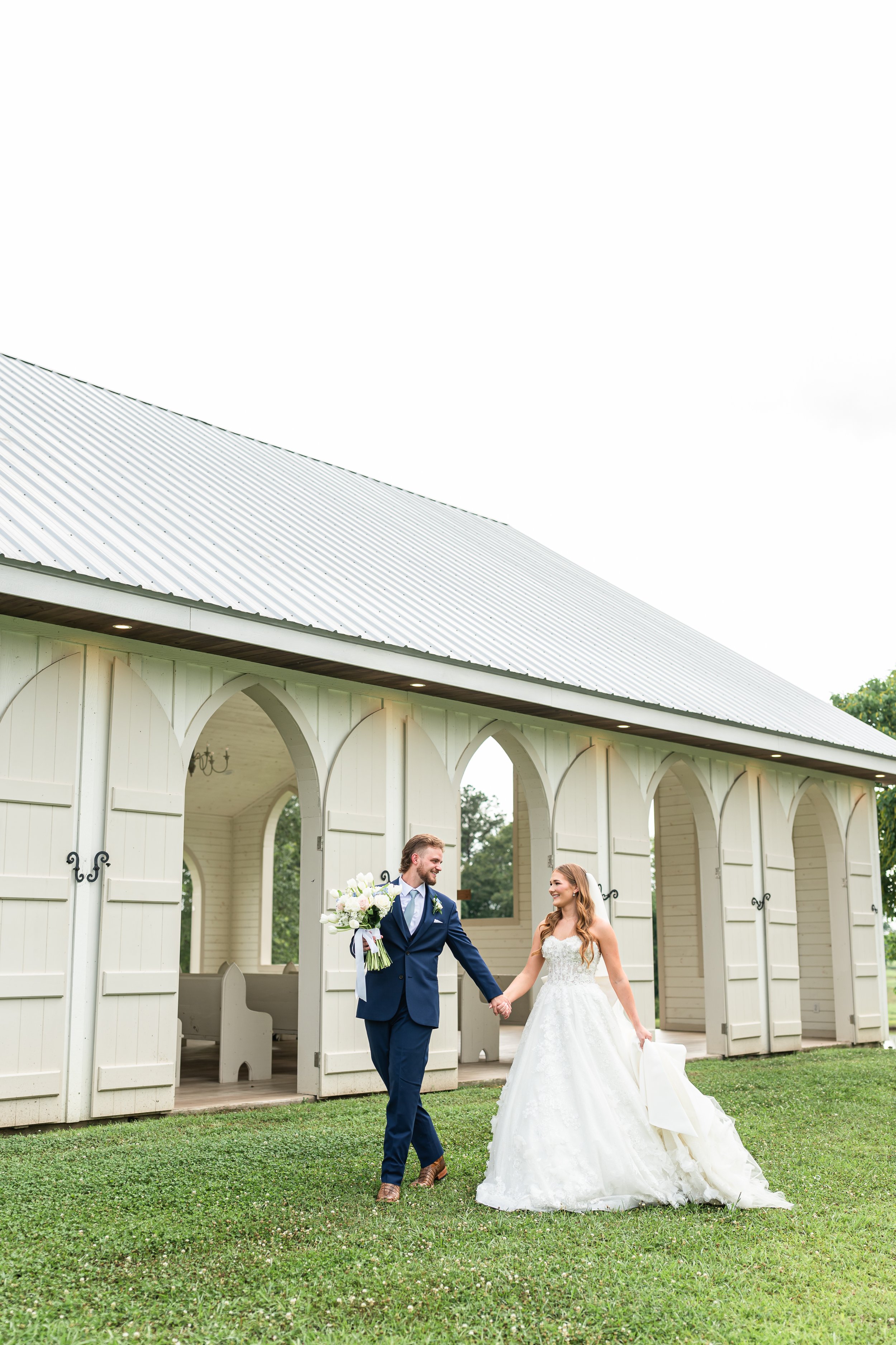 White_Magnolia_Wedding30.jpg