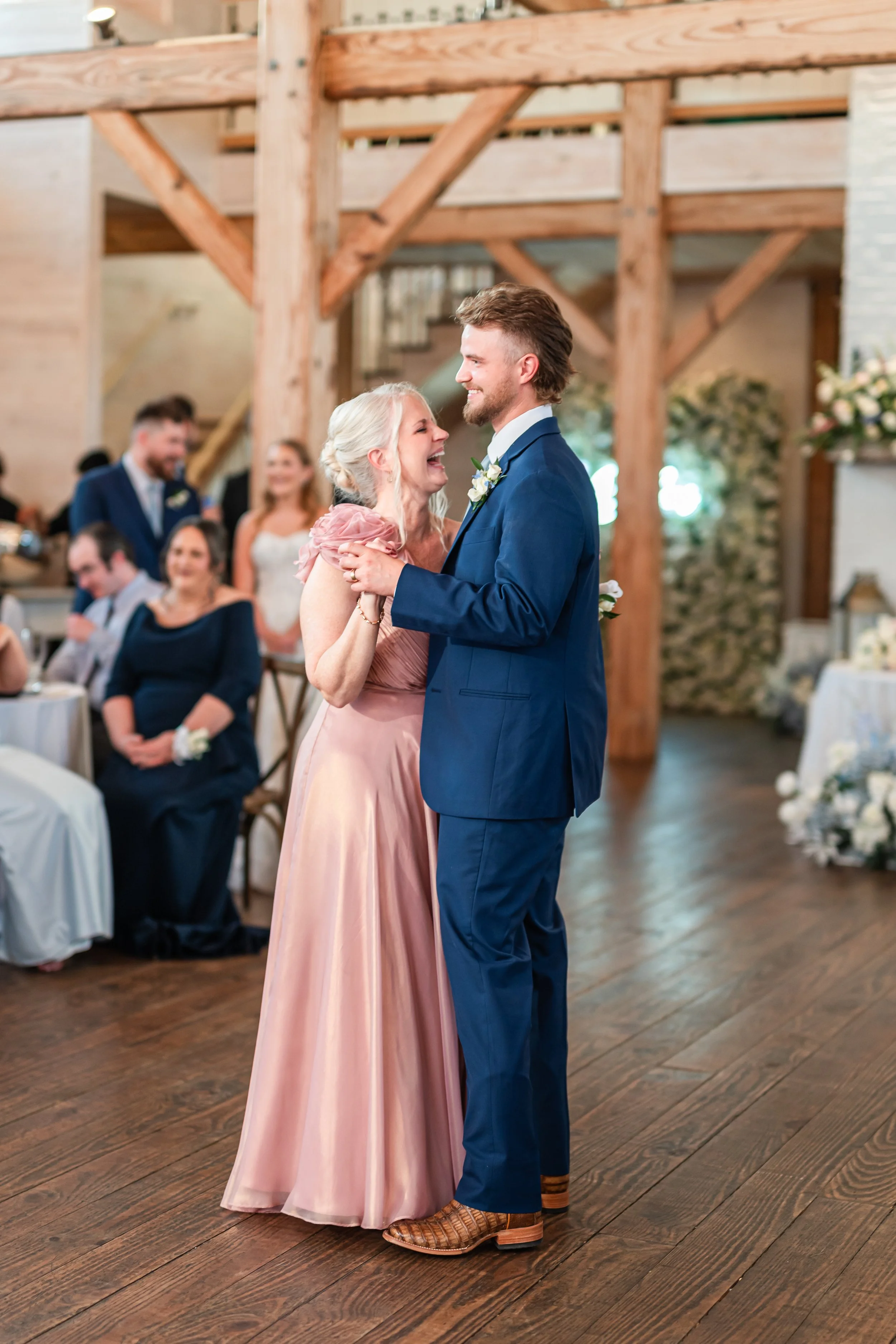 White_Magnolia_Wedding66.jpg