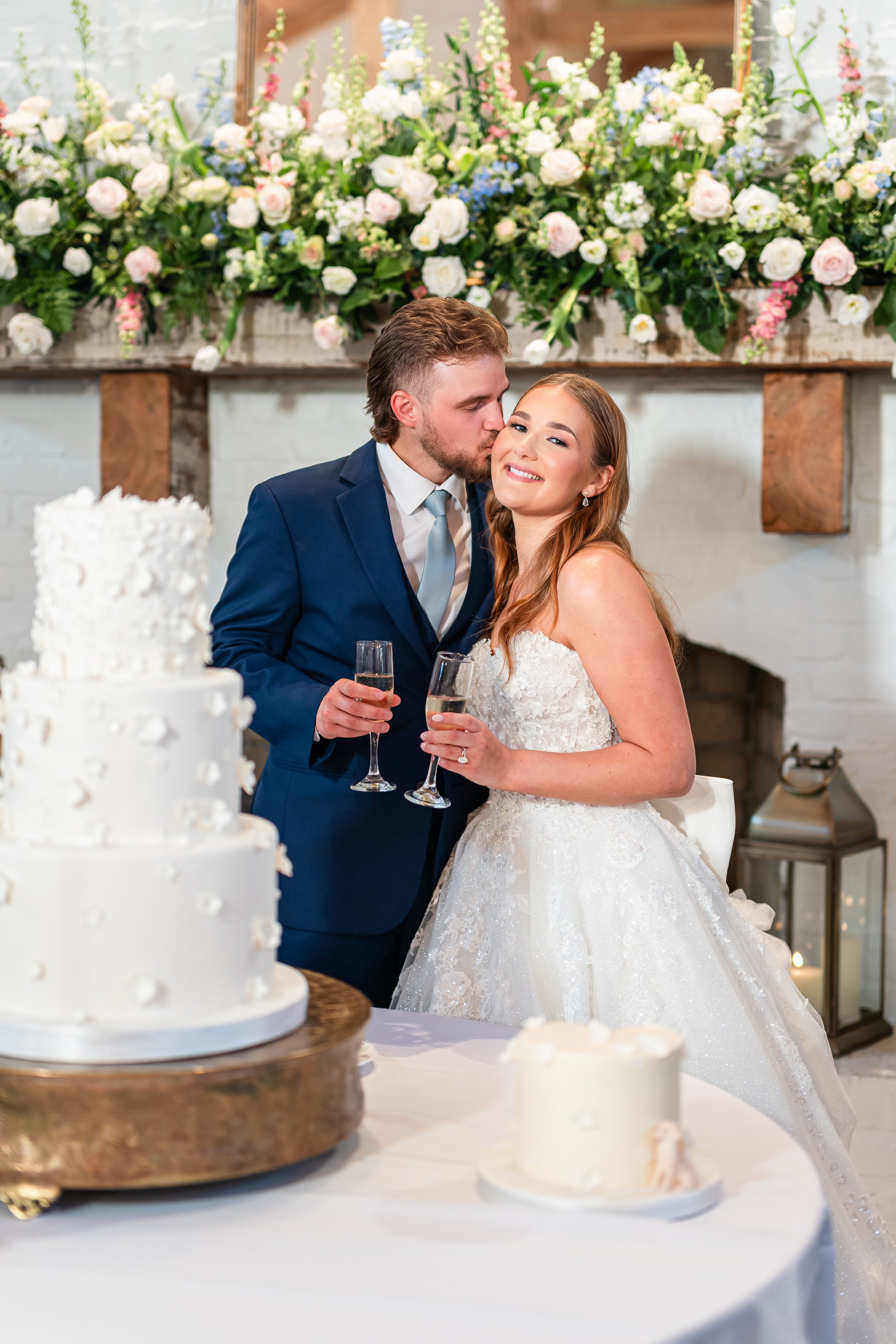 White_Magnolia_Wedding68.jpg