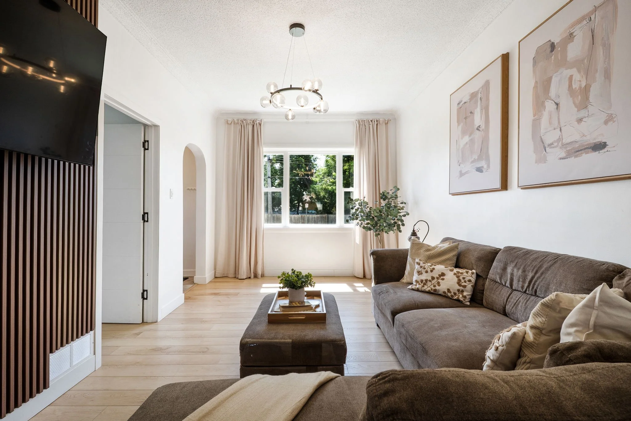 177 Gordon Ave - Interior-5.jpg