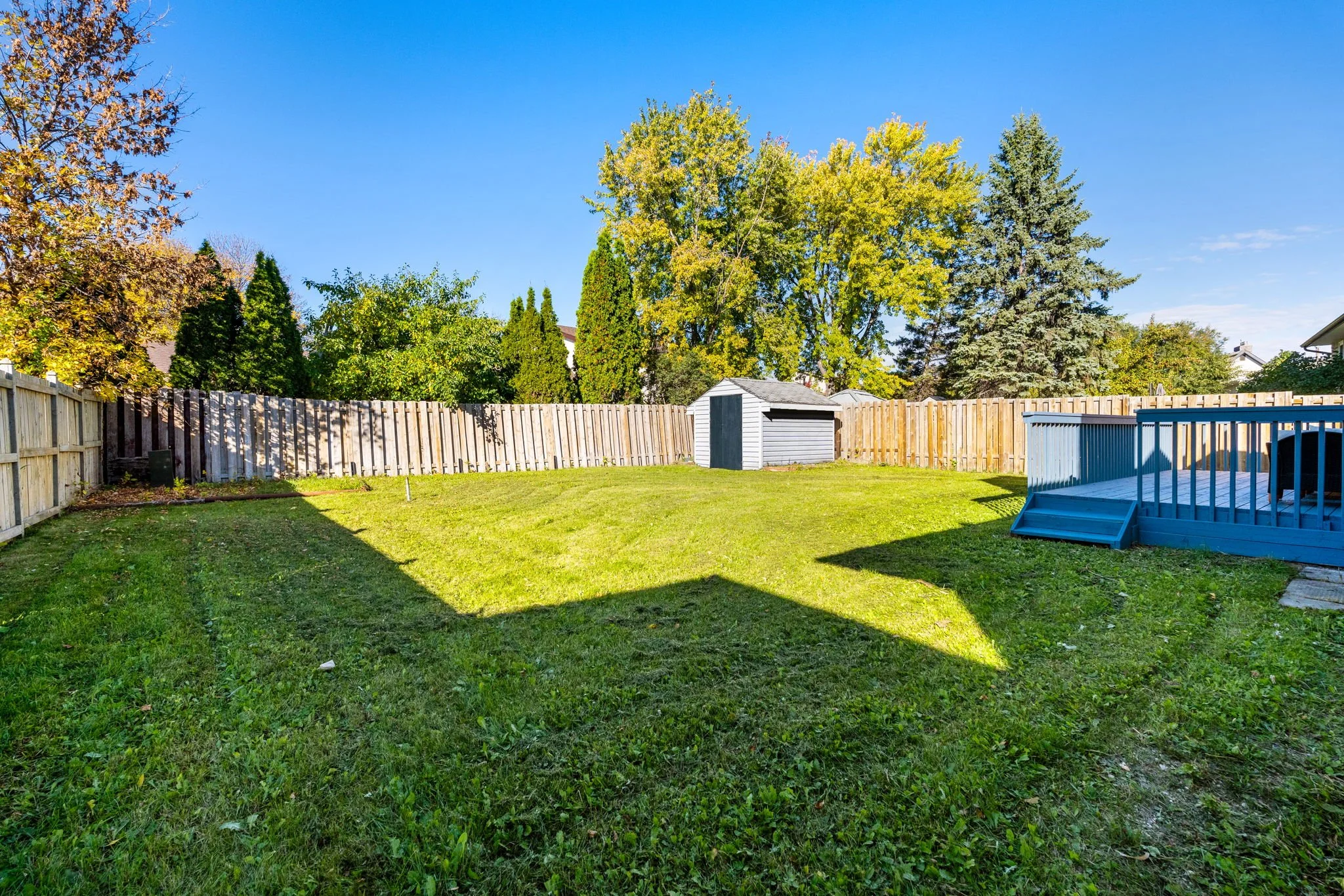 211 Kirkbridge Dr - Exterior-5.jpg