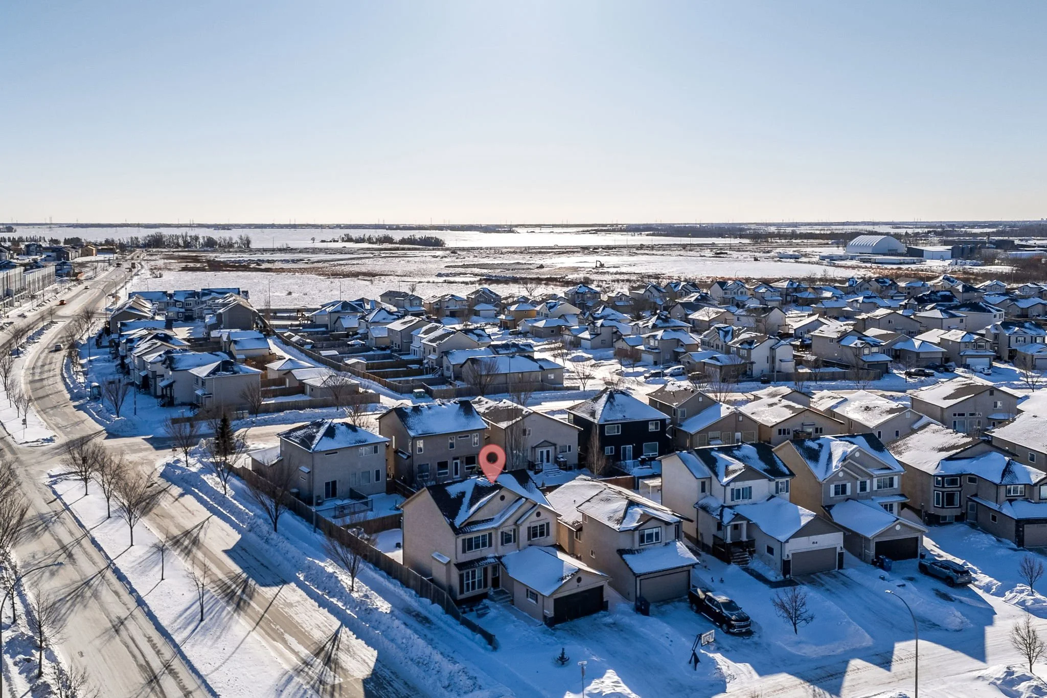 92 Blumm Cres - Exterior-9.jpg