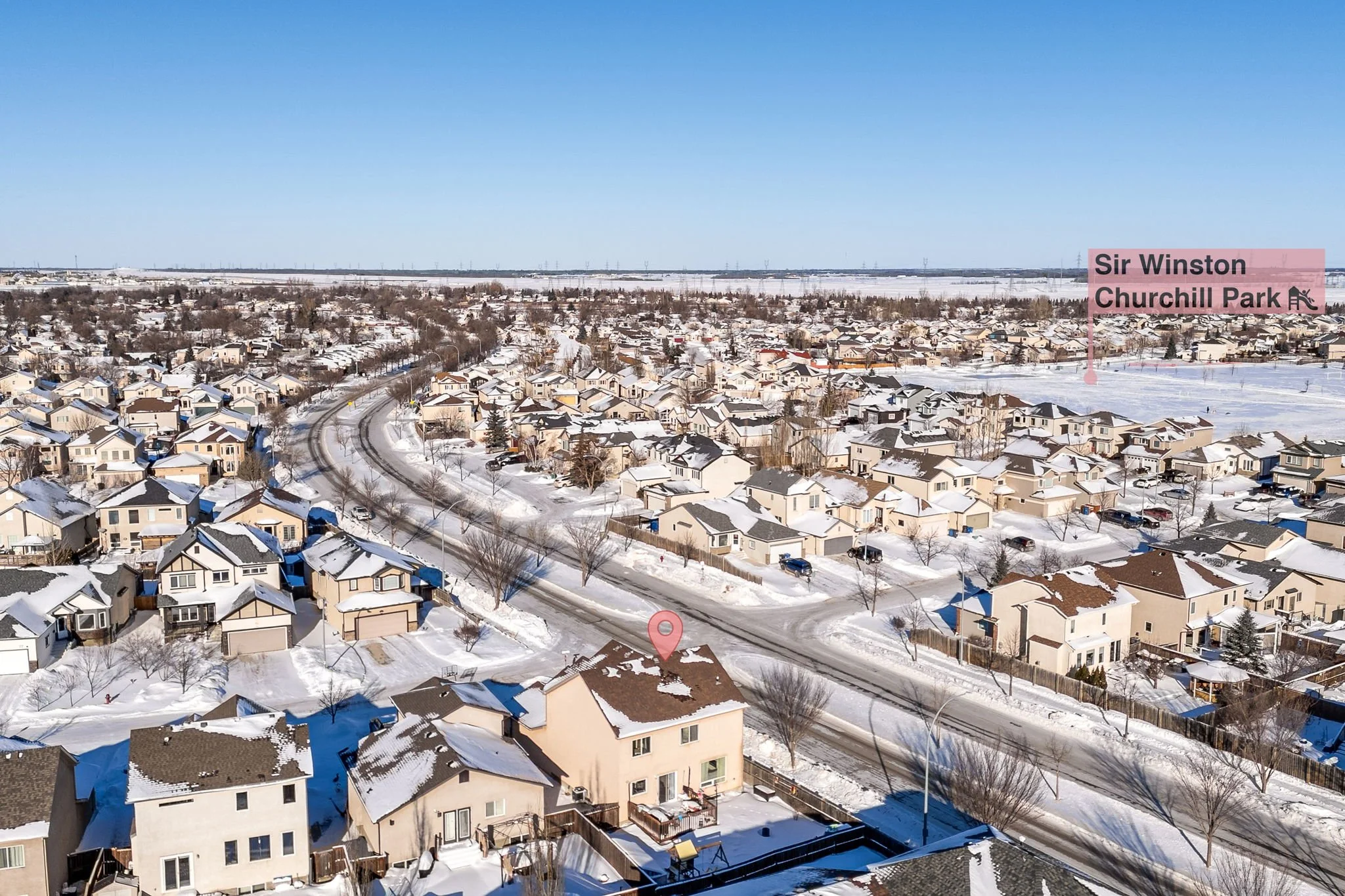 92 Blumm Cres - Exterior-12.jpg