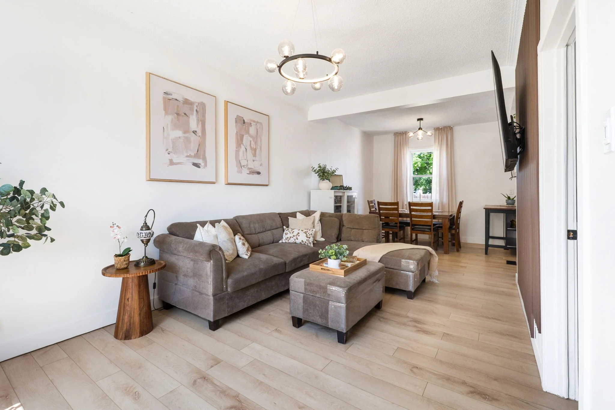 177 Gordon Ave - Interior-2.jpg
