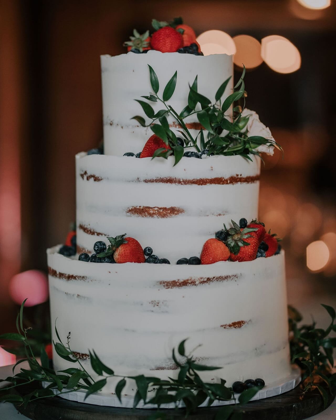 When the cake has fruit on it, it&rsquo;s practically a health food, so really it would be a shame not to eat it! 

@mattwarren_photography 
@amybeckcakedesign 

#wedding #cake #weddingcake #weddingcakes #dessert #sweets #weddinginspiration #bakery #
