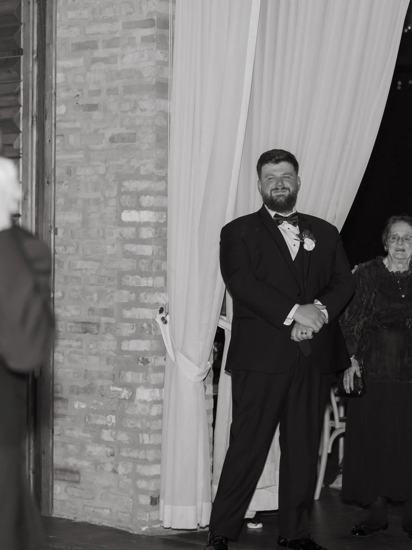 I have a secret to confess&hellip; 

When the Bride is dancing with her dad do you know what I am doing? Scoping out her groom 👀

Look, I am first and foremost a girls girl, and I need to be sure that man you just married is living up to my high sta