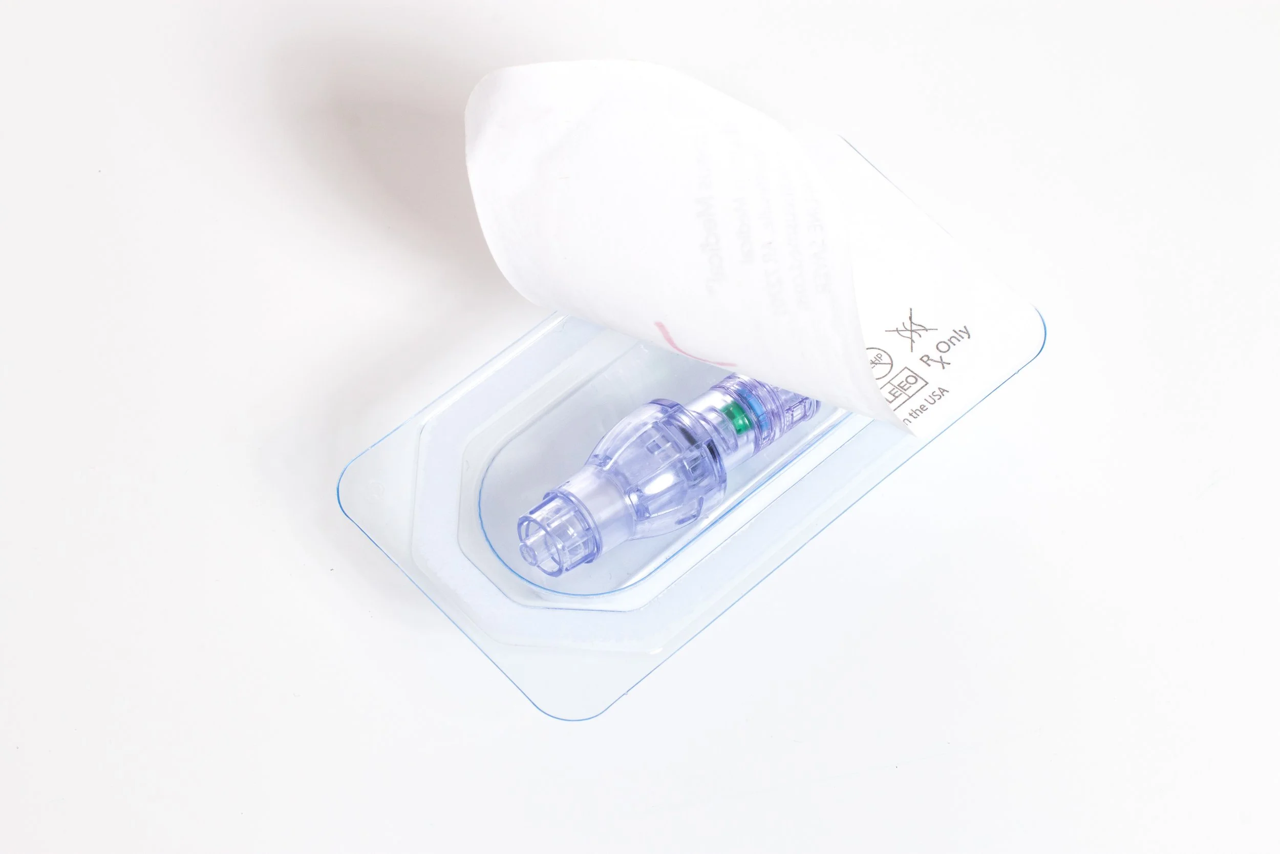 SafeBreak Vascular 100 Count Box