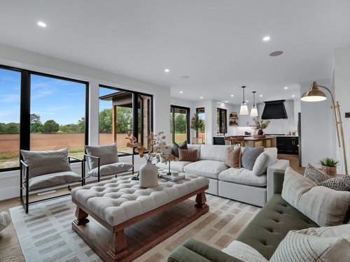Full staging, vacant home