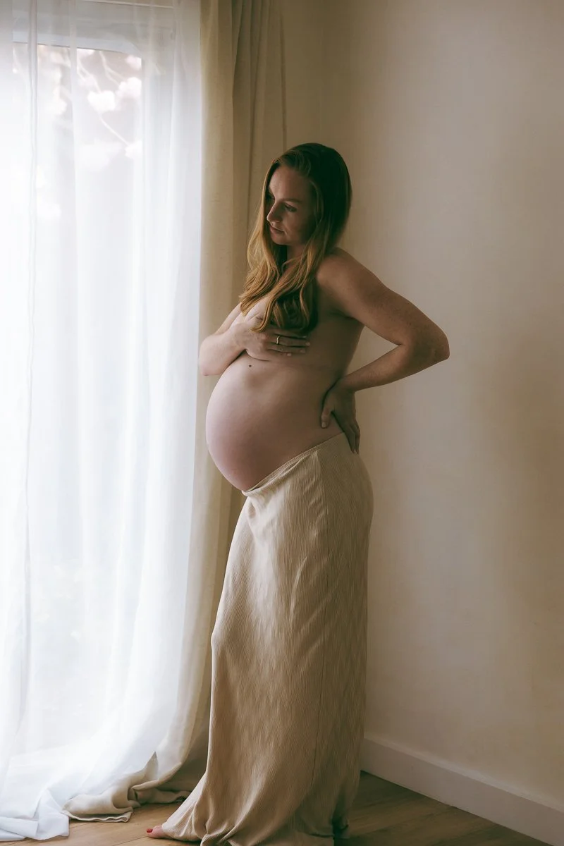 studio maternity photoshoot London-37.jpg