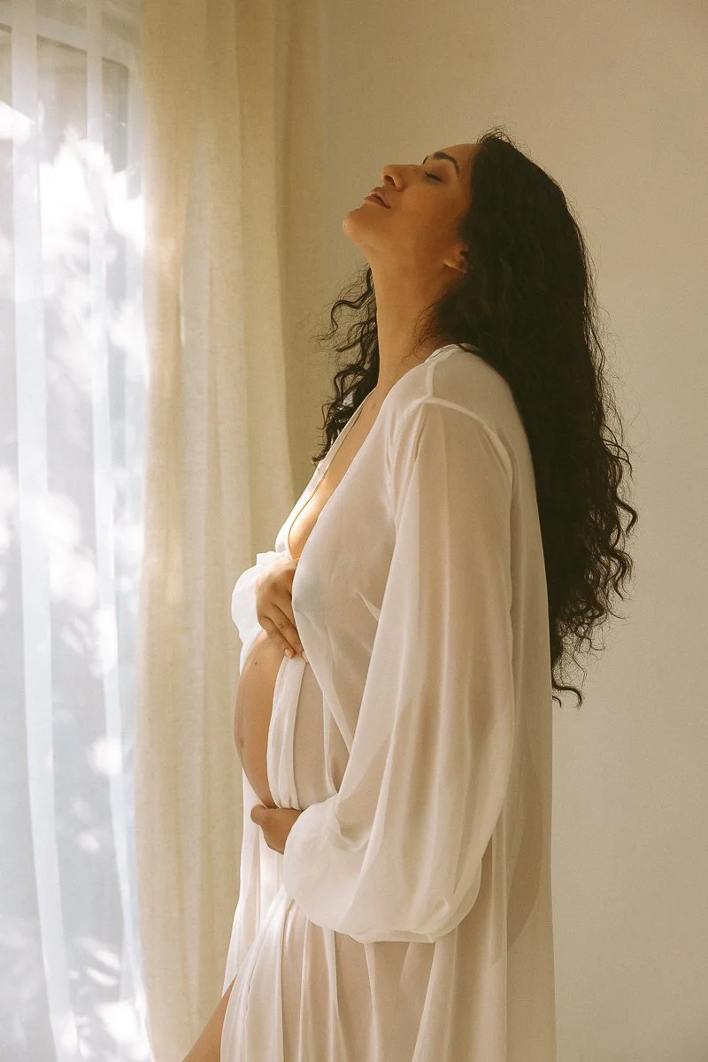 Maternity photo studio London-1-2.jpg