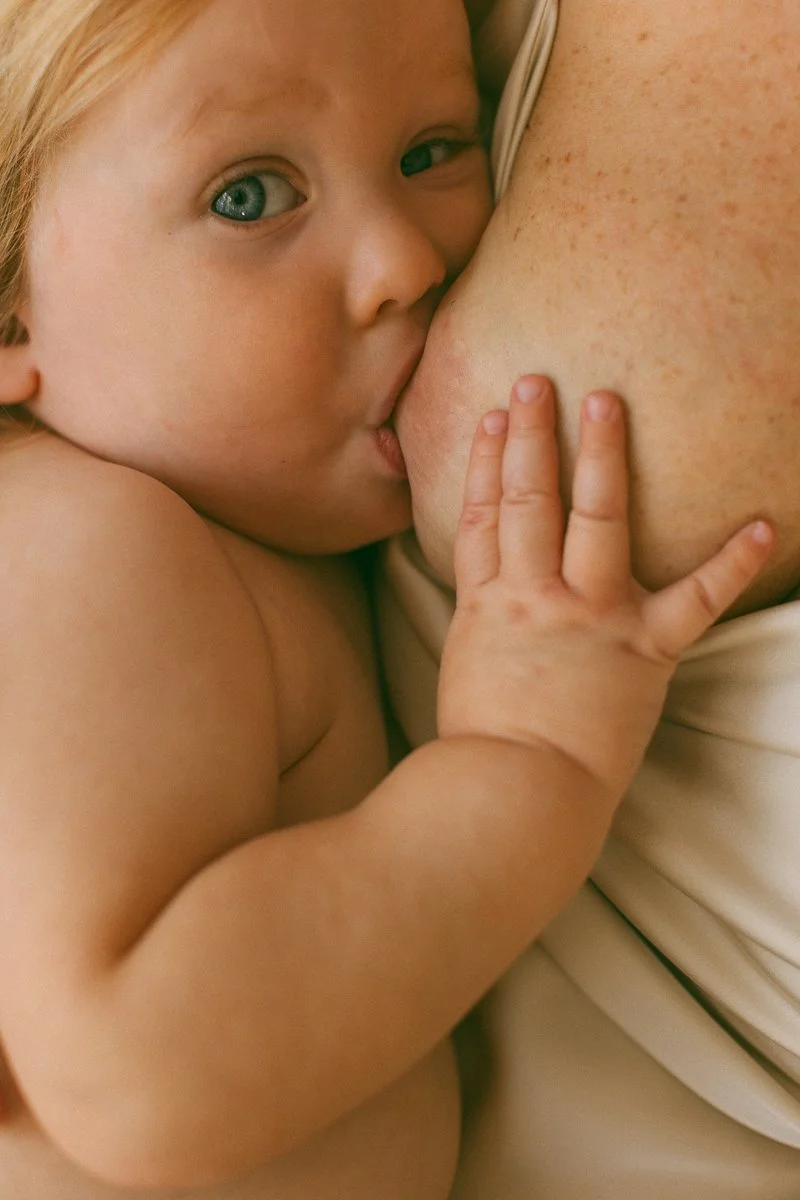 Breastfeeding photoshoot-13.jpg