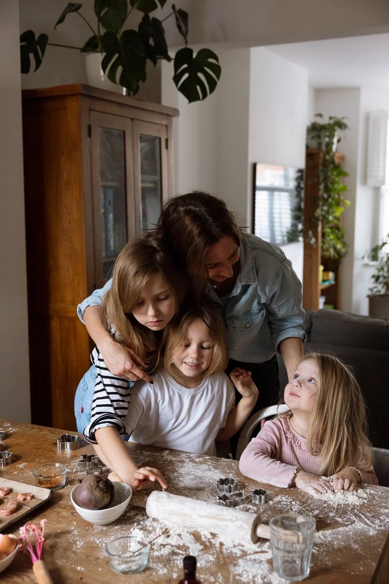 Indoor family photoshoot London-51.jpg