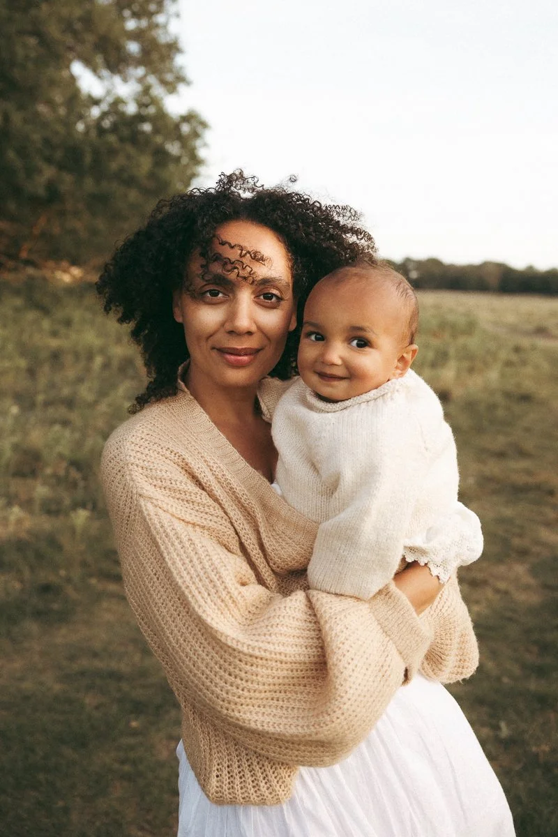 Family photoshoot outdoors London-1.jpg