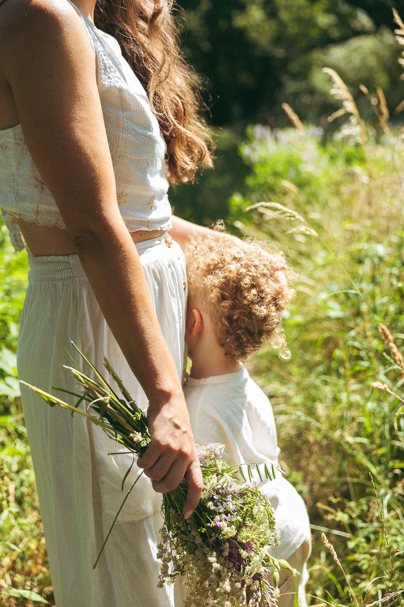 family photoshoot outdoors London-9.jpg