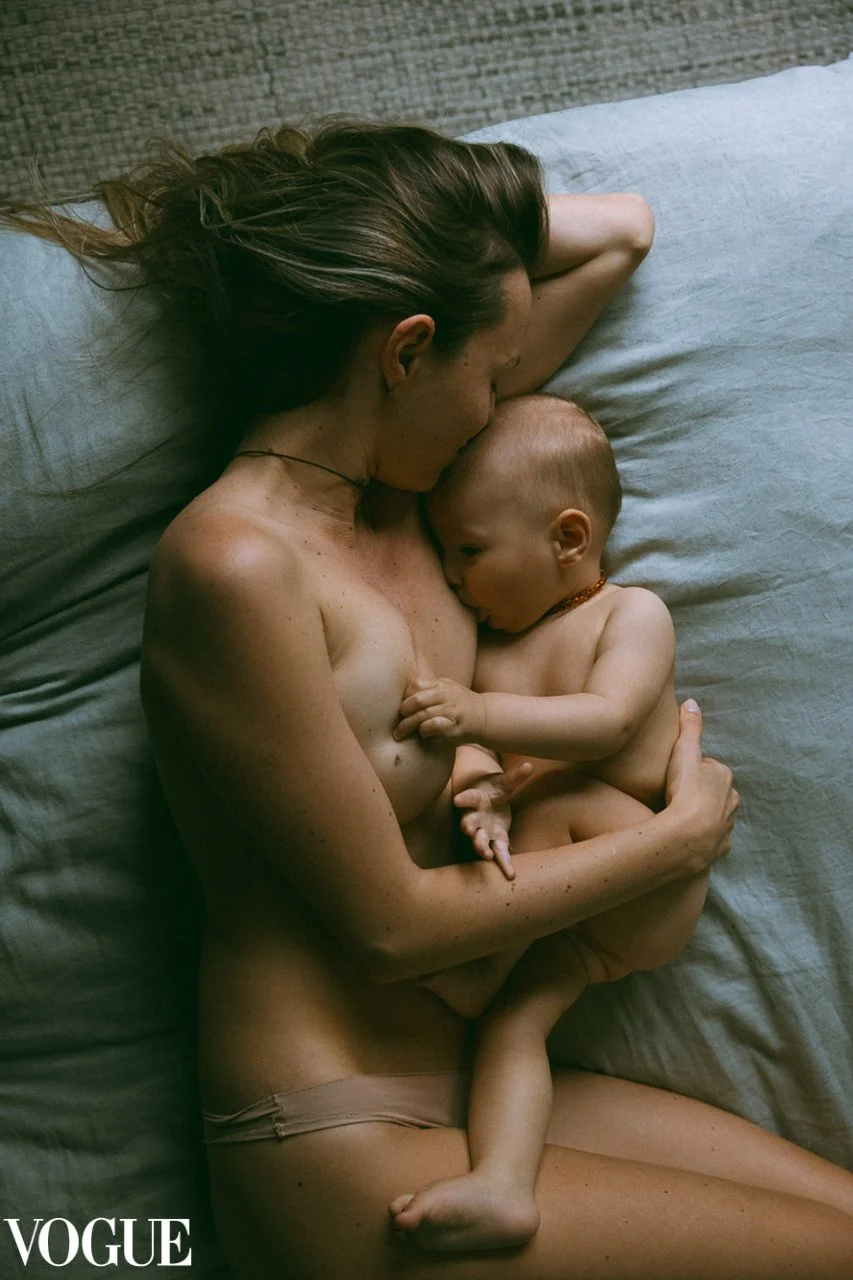 Best motherhood photographer London.jpeg