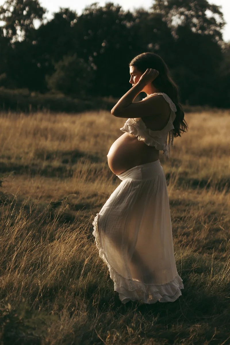 Pregnancy photoshoot Richmond Park London-1.jpg