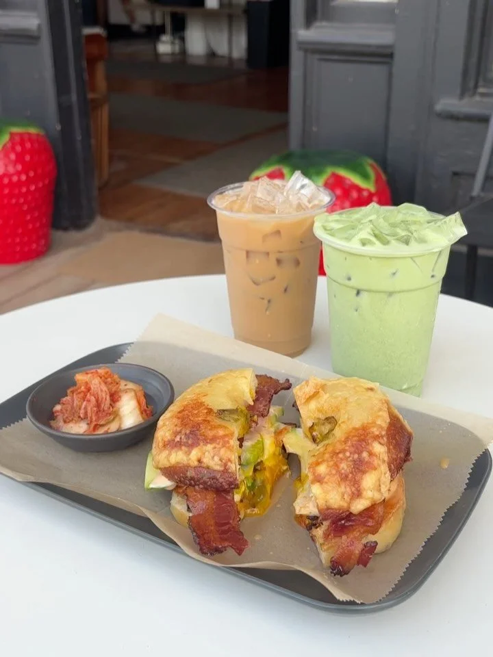 MORNINGS BEC (Bagel Egg Cheese) 🥯

Grizzly Bagels has been serving up our favorite bagels for years and we&rsquo;re thrilled to partner with them to make bagel sandwich magic ✨

🌶️Signature Chili oil scallion fried egg
⭐️ Mornings Kimchi Sriracha A