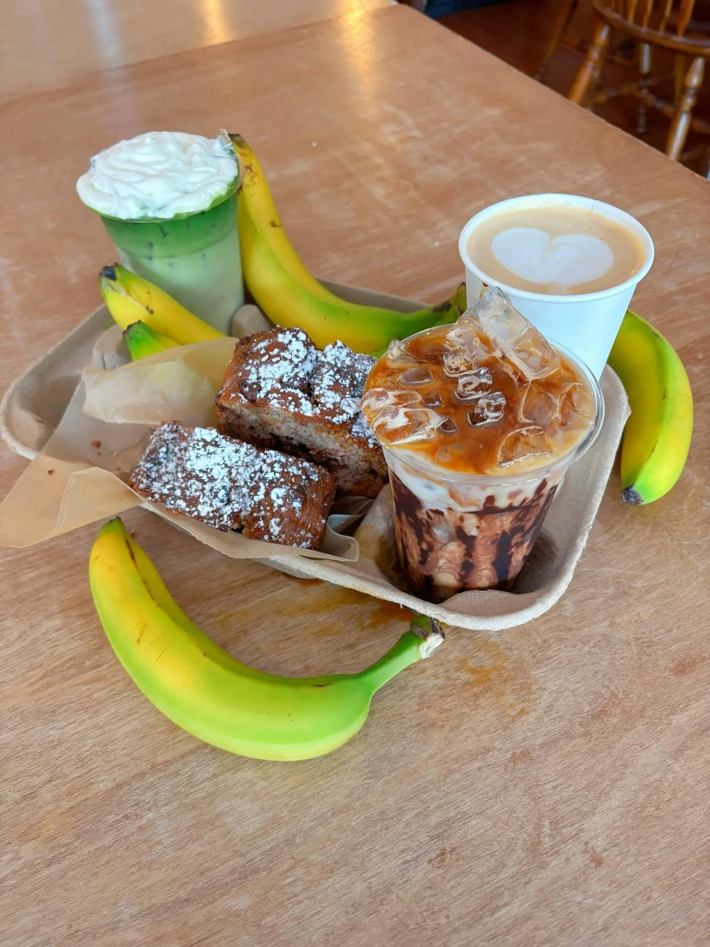 🍌 BANANAS 🙈

Try our Korean Banana Milk lattes paired with our signature Miso Caramel Chocolate Chip Banana Bread 💋

🍌Choco Banana Latte 
🐵Banana Matcha Einspanner Latte 
🍫Miso Caramel Chocolate Chip Banana Bread