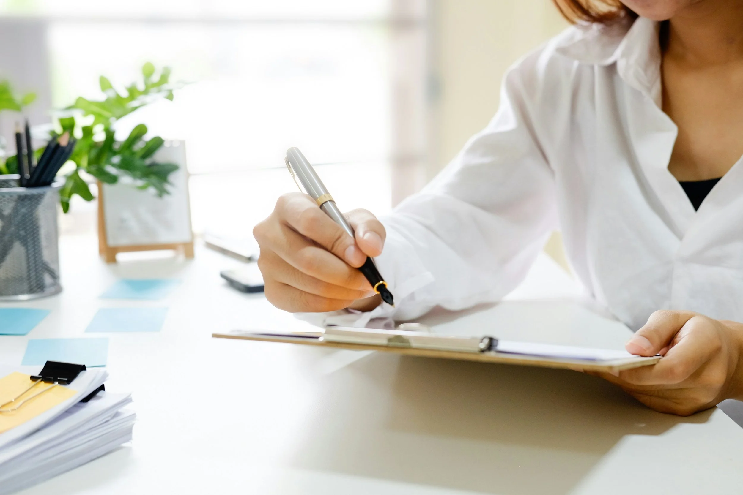 Free checklist: Grow coworking revenue and reduce churn with a needs-first sales process