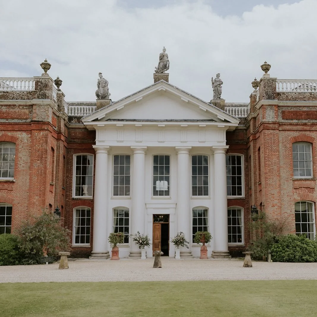 One of the things I love about January is having a quieter slower period when we can dive deep into the designs and fine details that make our clients weddings unforgettable. Today I&rsquo;m wrapping up a comprehensive style guide for our clients wed