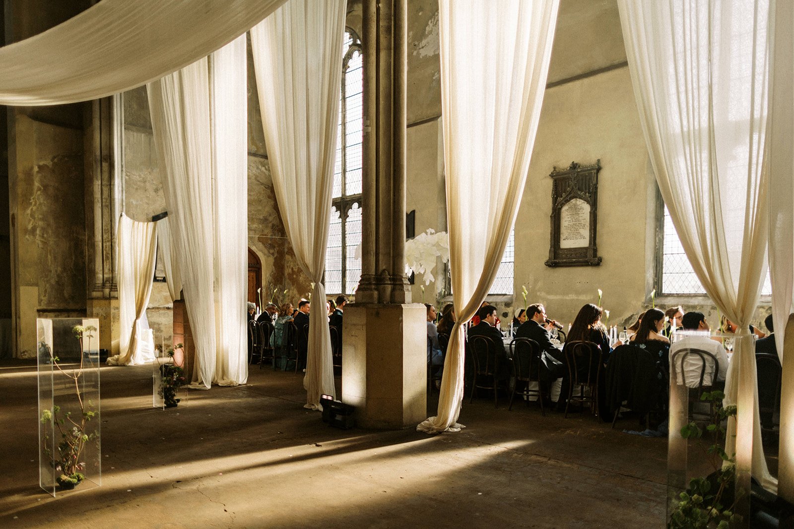 Stylish-modern-luxury-london-wedding-111.JPEG