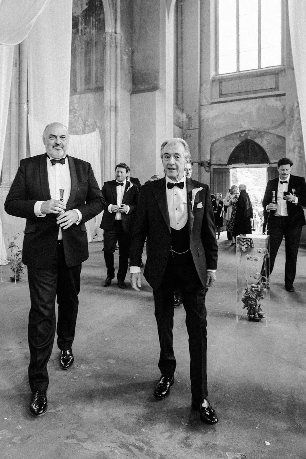 Stylish-modern-luxury-london-wedding-42.JPEG